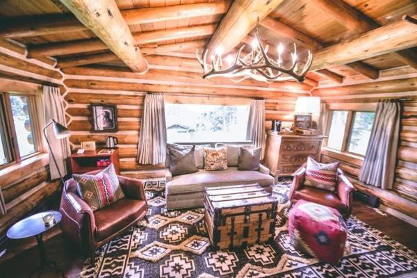 Bullmoose Cabin photo 2