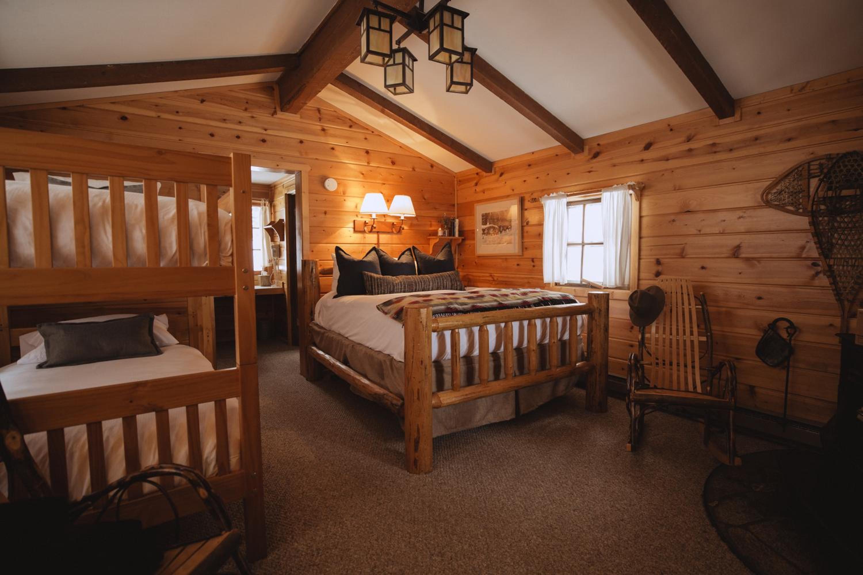 Blue Spruce Cabin photo 1