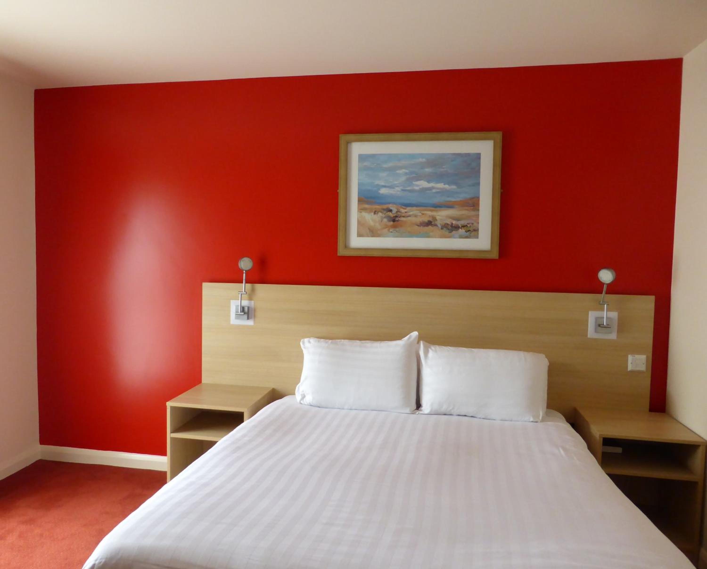 Standard Double Room - Photo 2