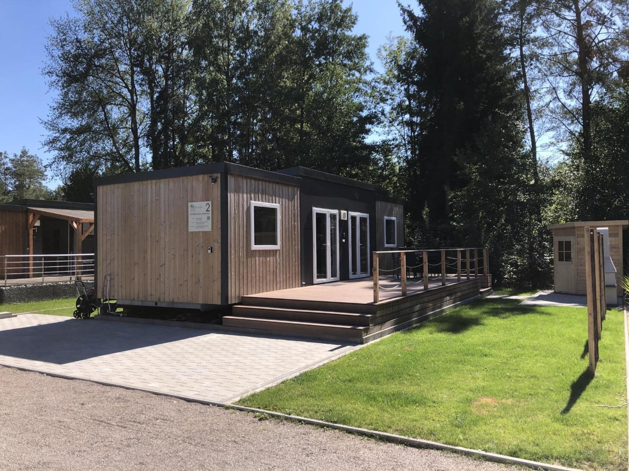 Mobile Home photo 2