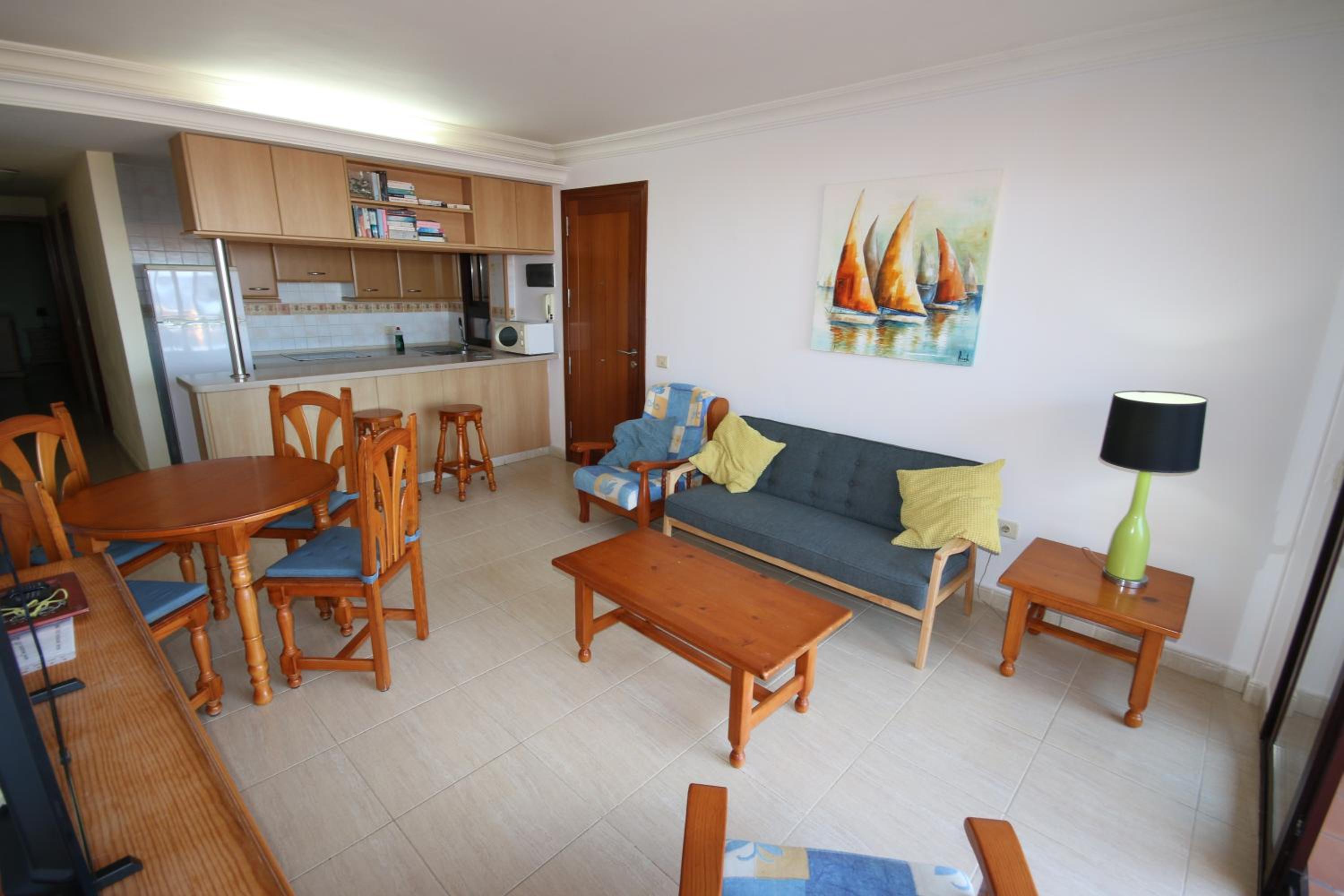 Apartamento con vista al mar