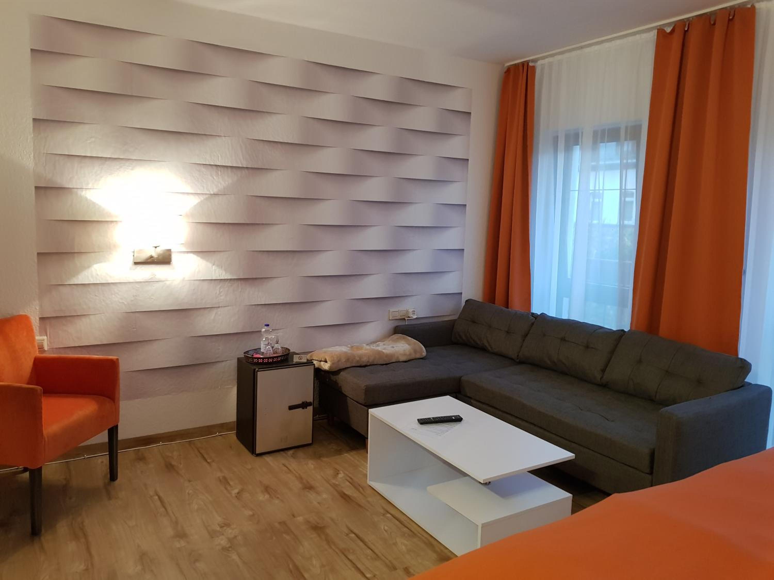 Double Room - Photo 19