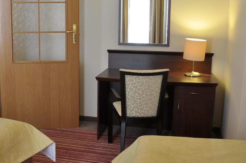 Quadruple Room - Photo 1