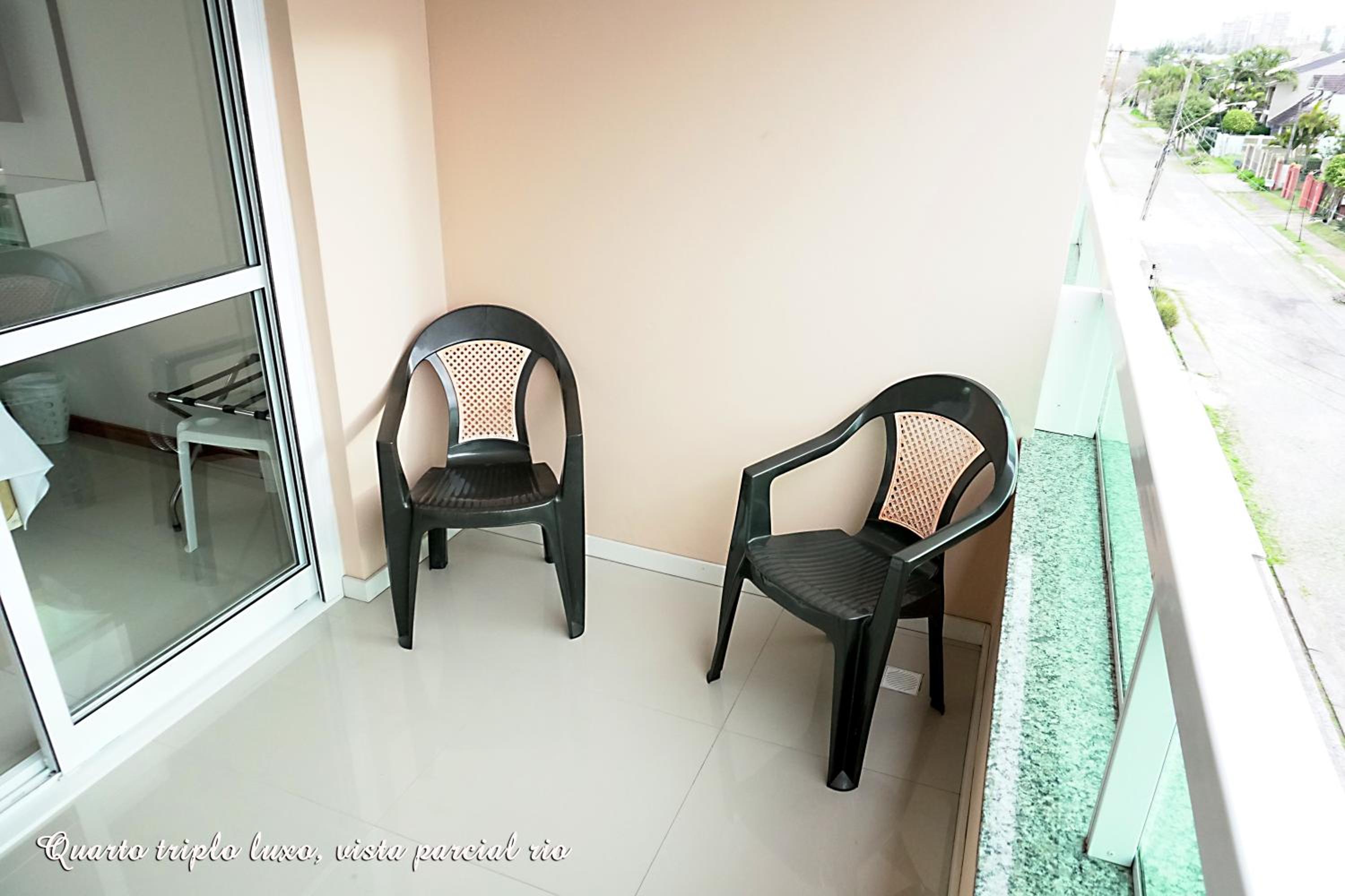 Triple Room with Partial River View photo 3