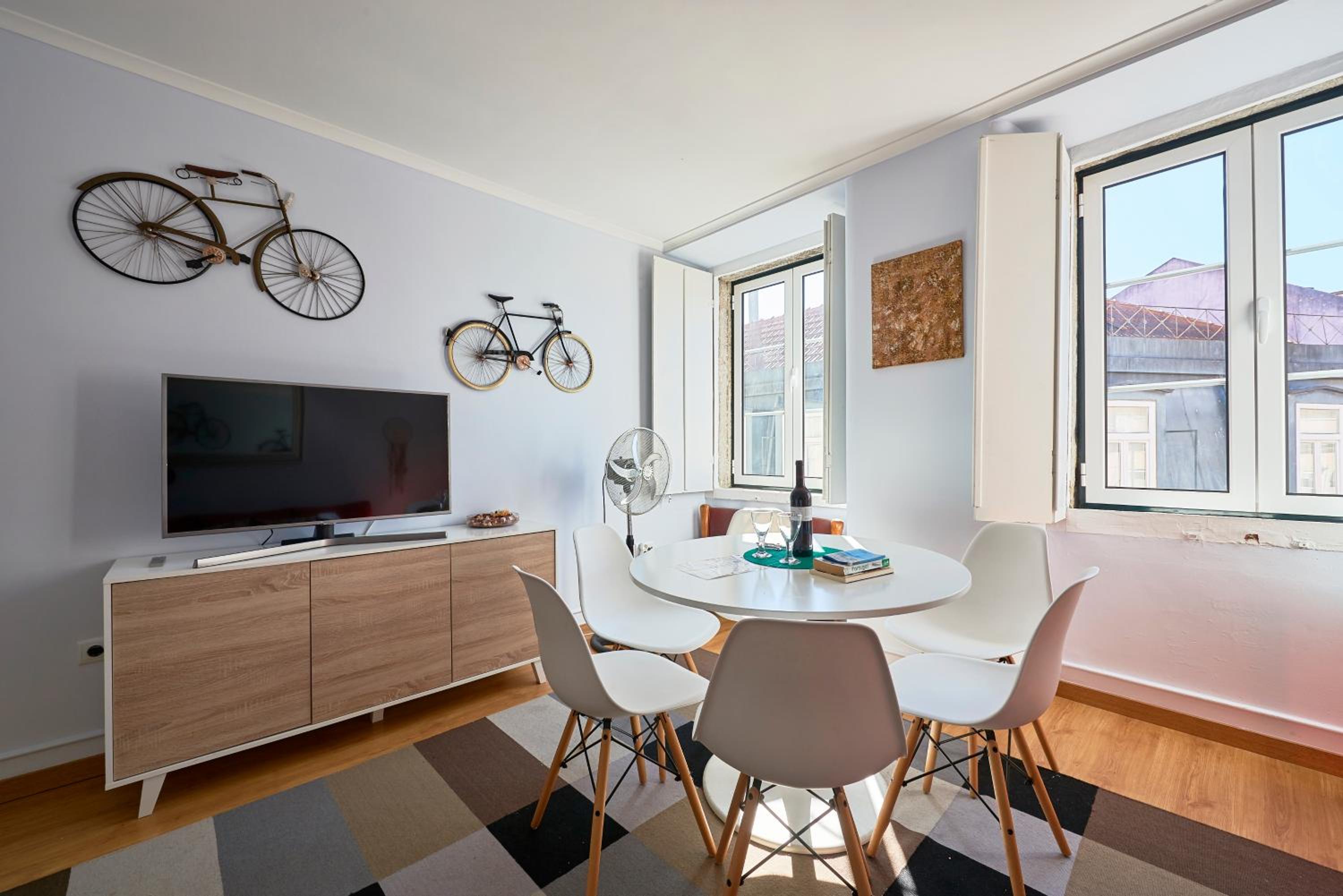 Apartment - Photo 11