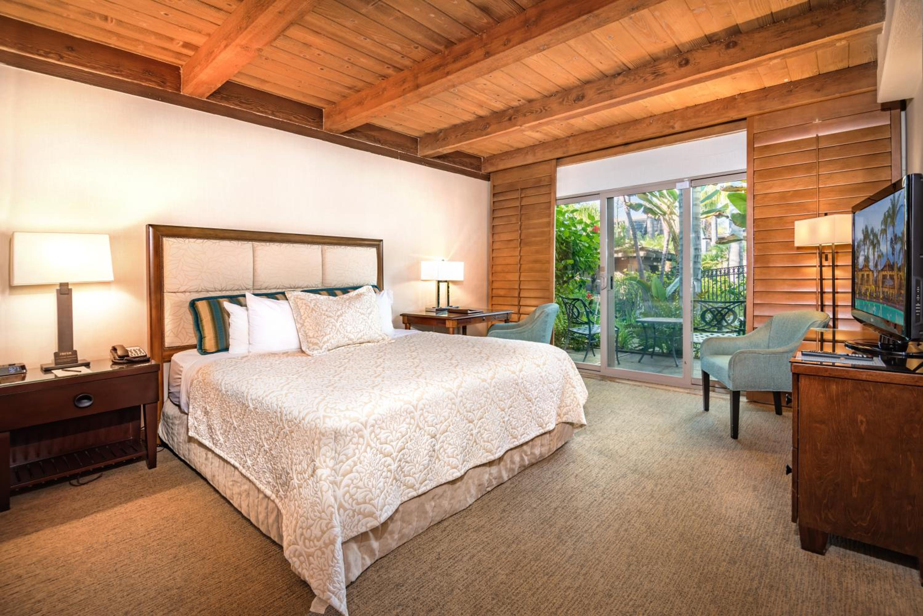 Tropical View King Room - Photo 1