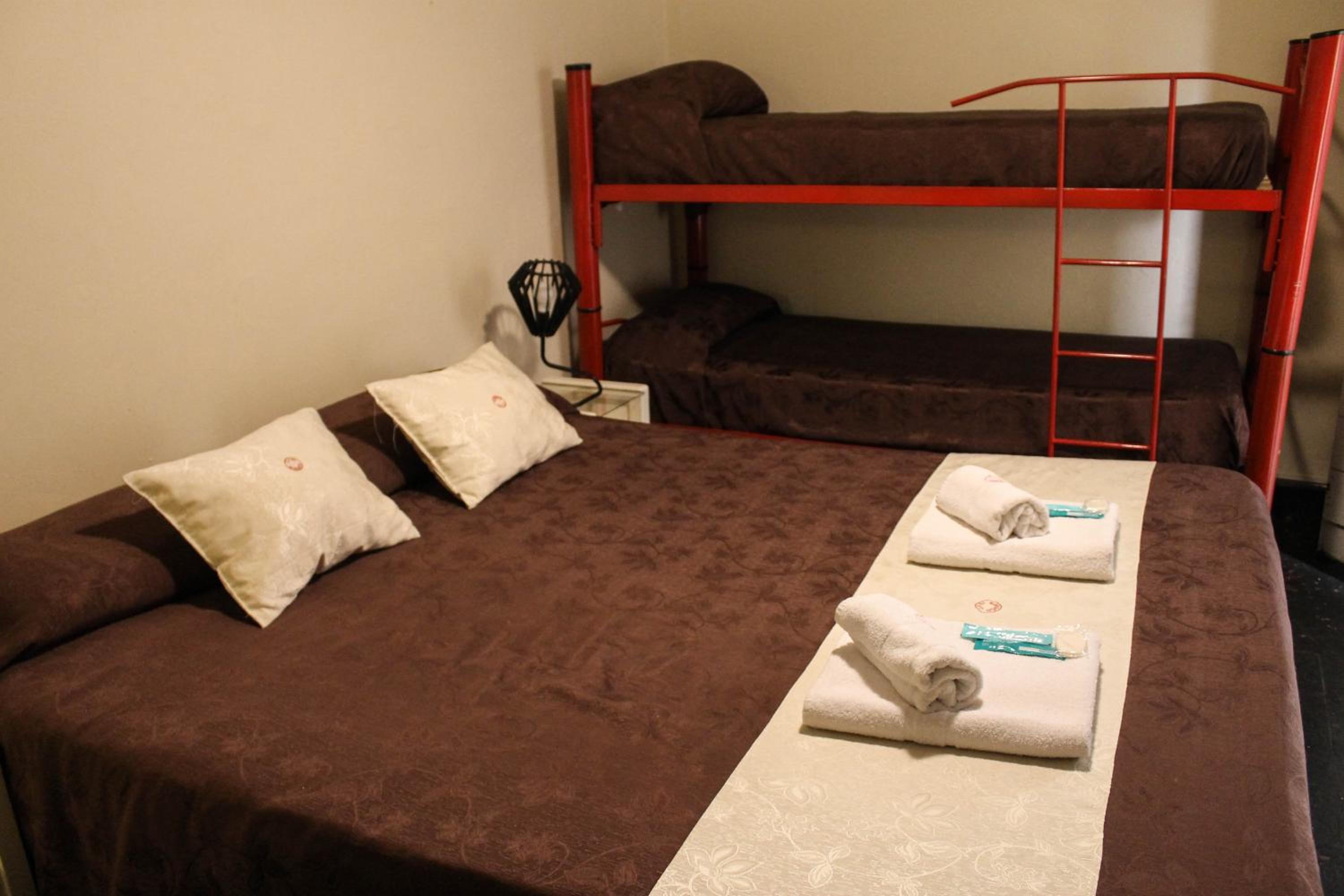 Economy Quadruple Room photo 1