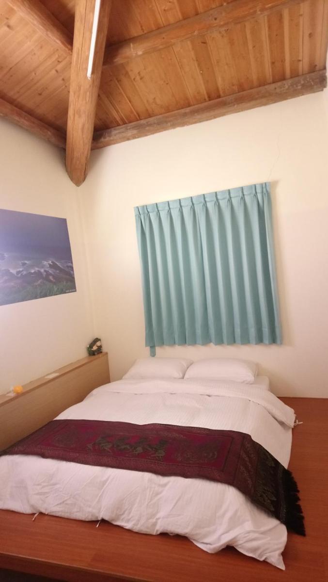 Standard Double Room with Shared Bathroom photo 2
