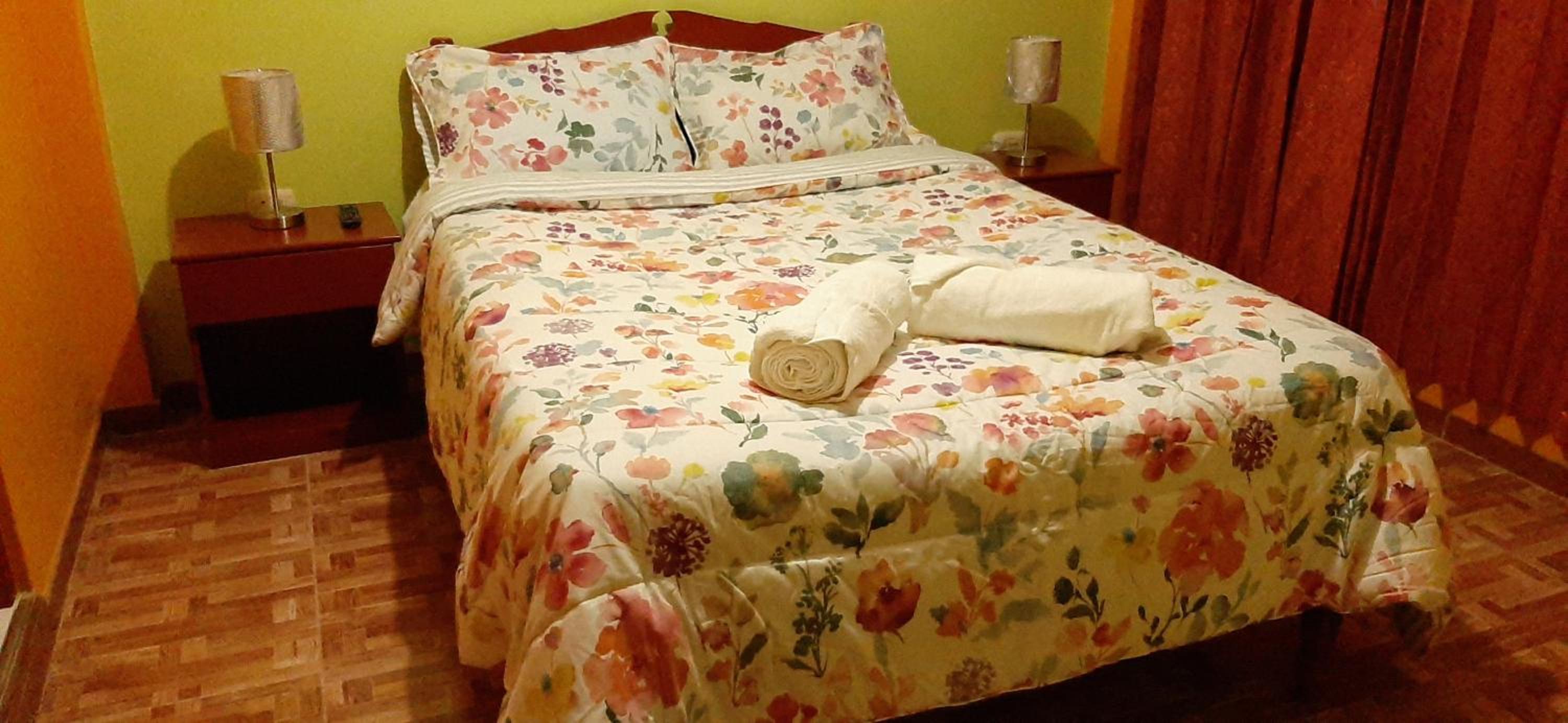 Double Room with Shared Bathroom photo 2