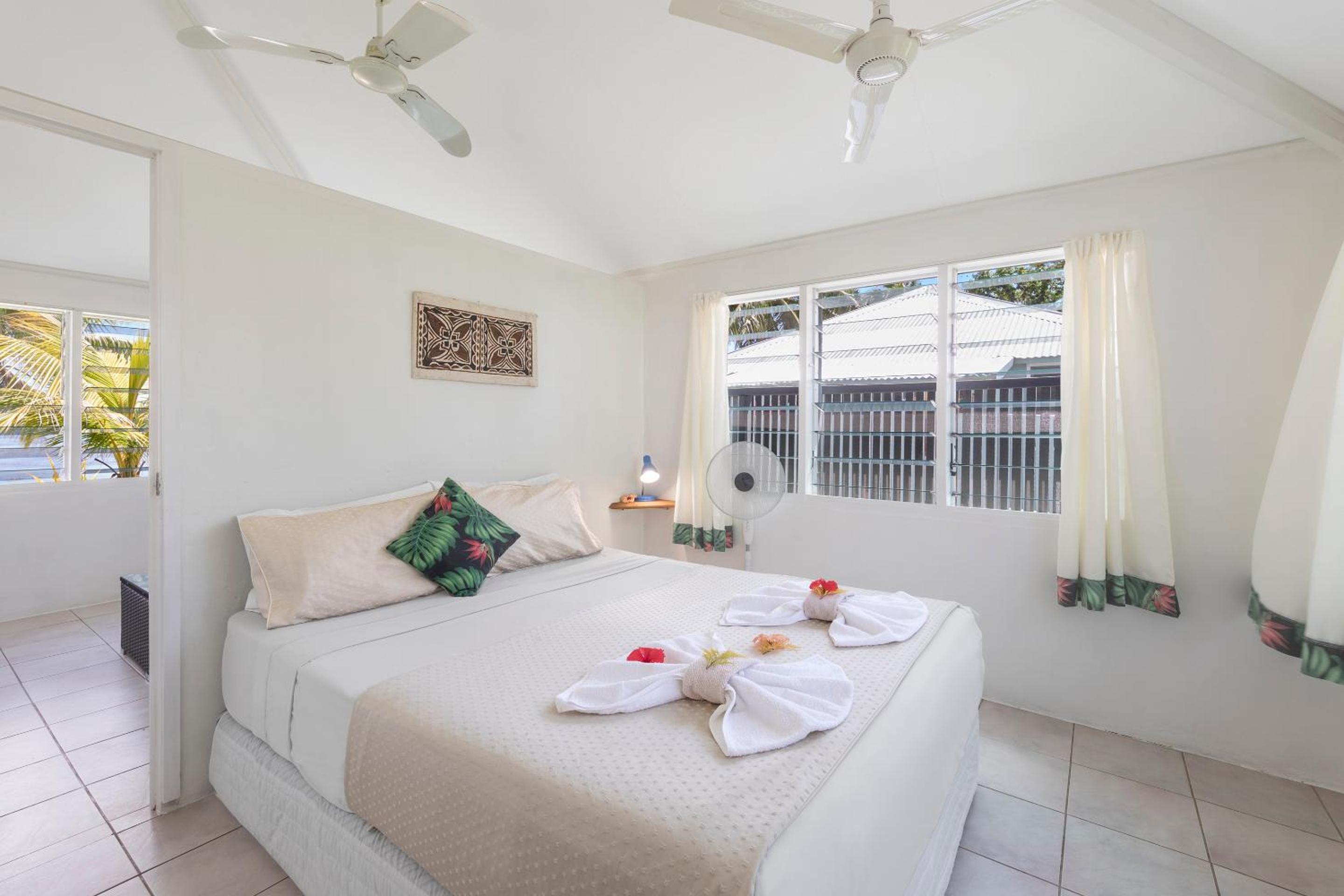 Double or Twin Room with Sea View photo 1