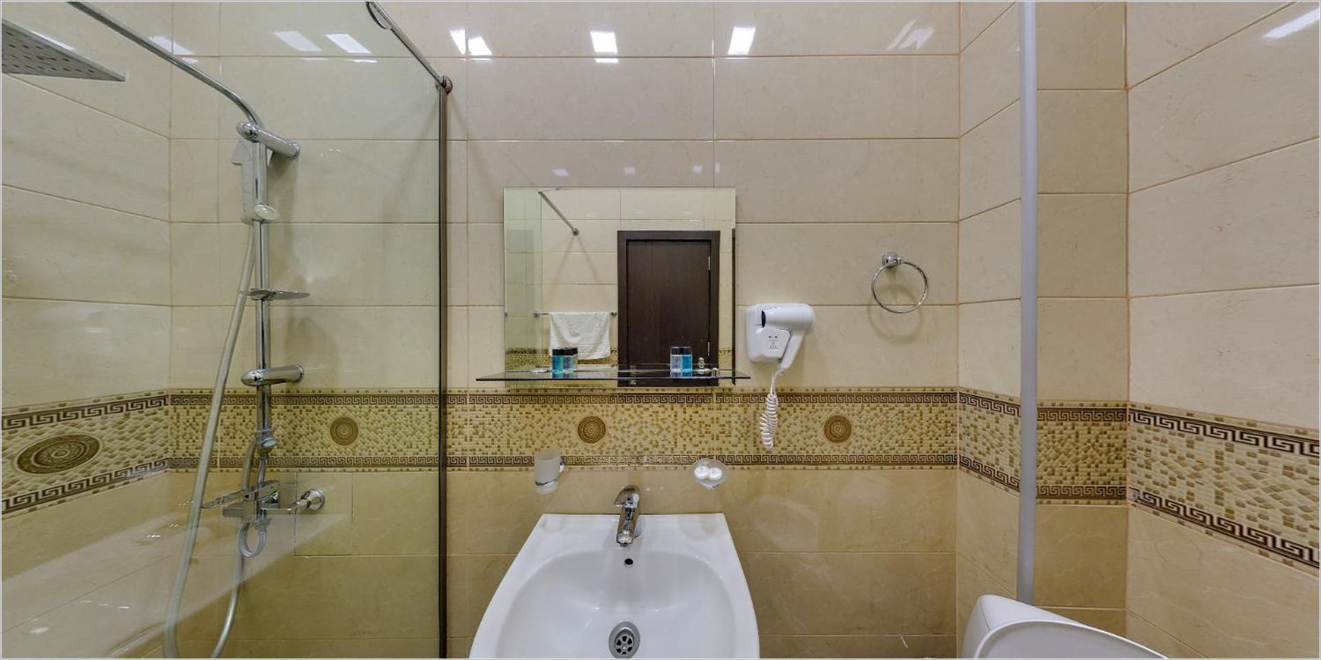 Twin Room - Photo 2
