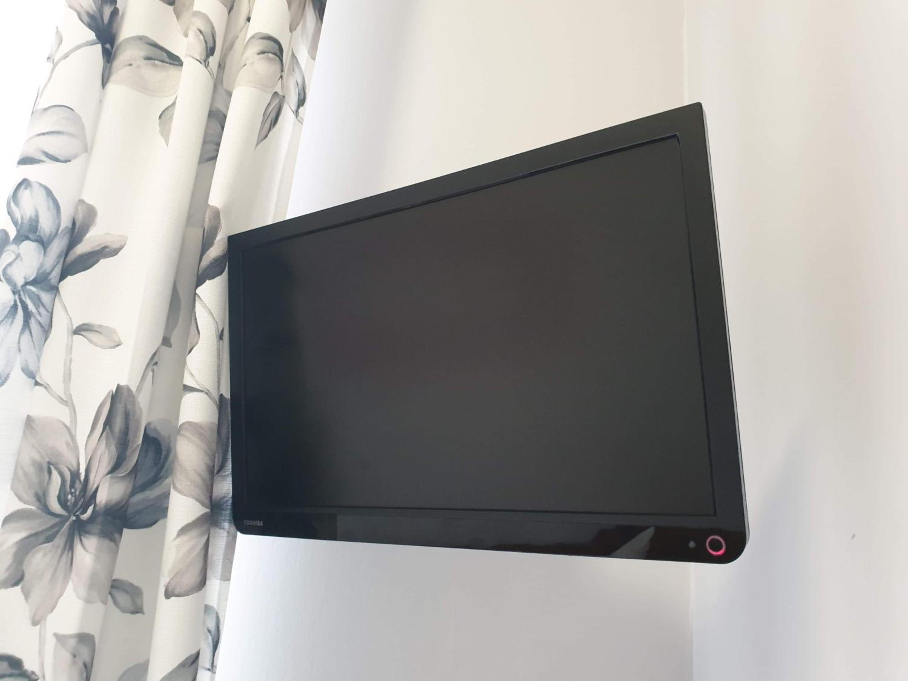 Small Double Room - Photo 5