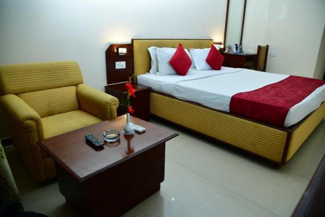 Deluxe Double or Twin Room photo 3