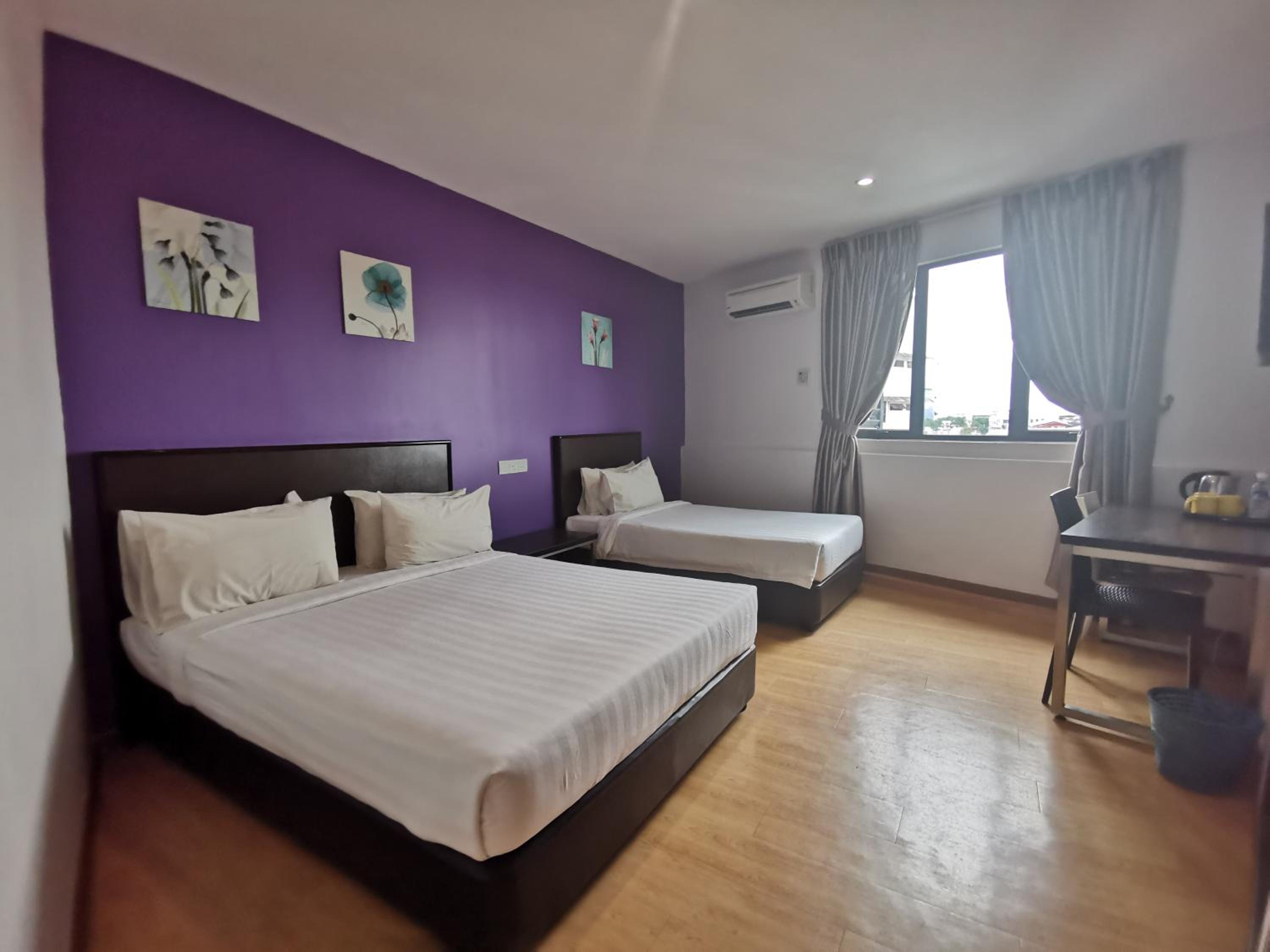Deluxe Triple Room