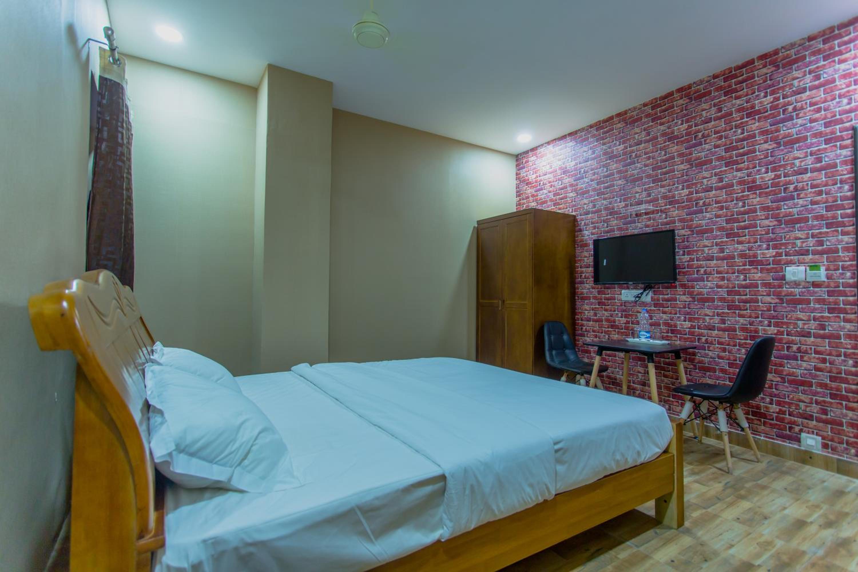 Standard Double Room - Photo 1