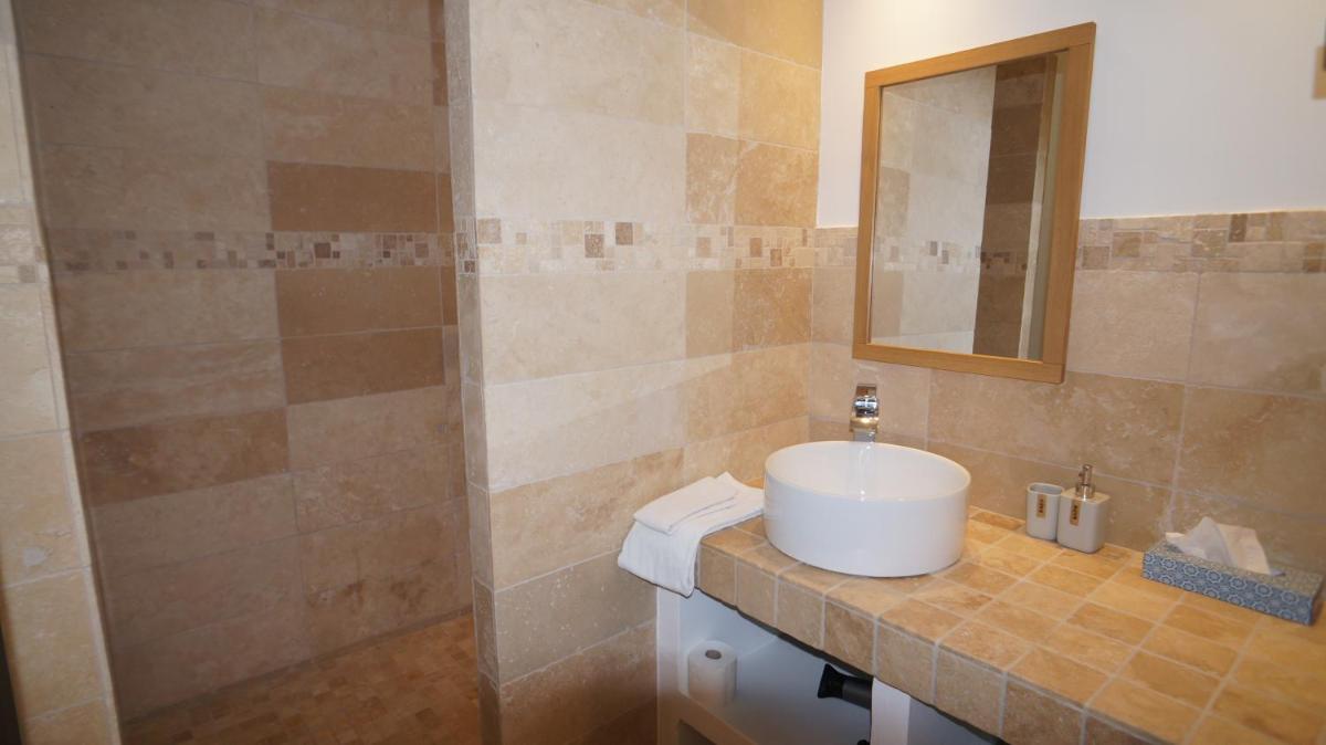 Superior Double Room - Photo 1