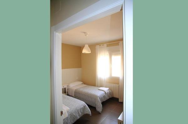 Three-Bedroom Apartment photo 2