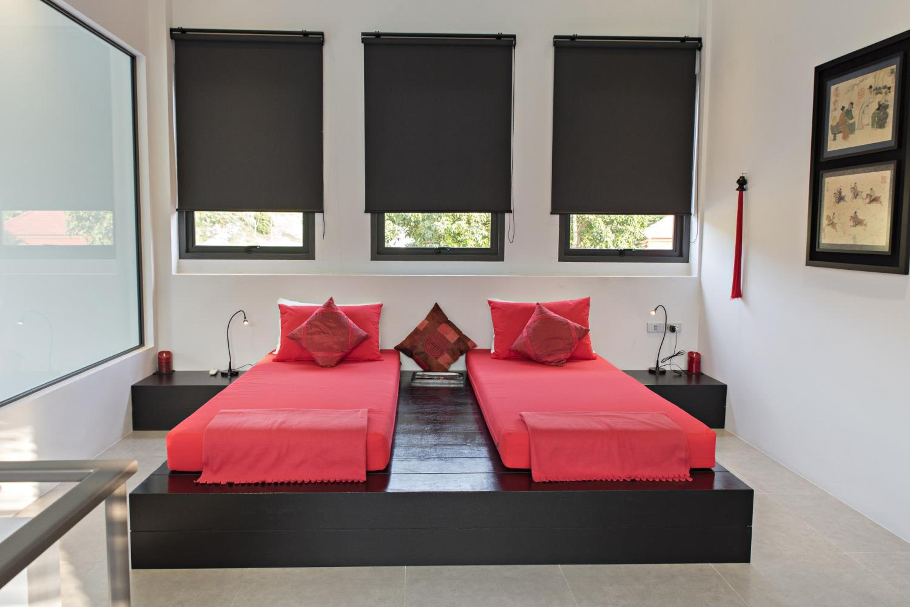 Three-Bedroom Villa photo 2