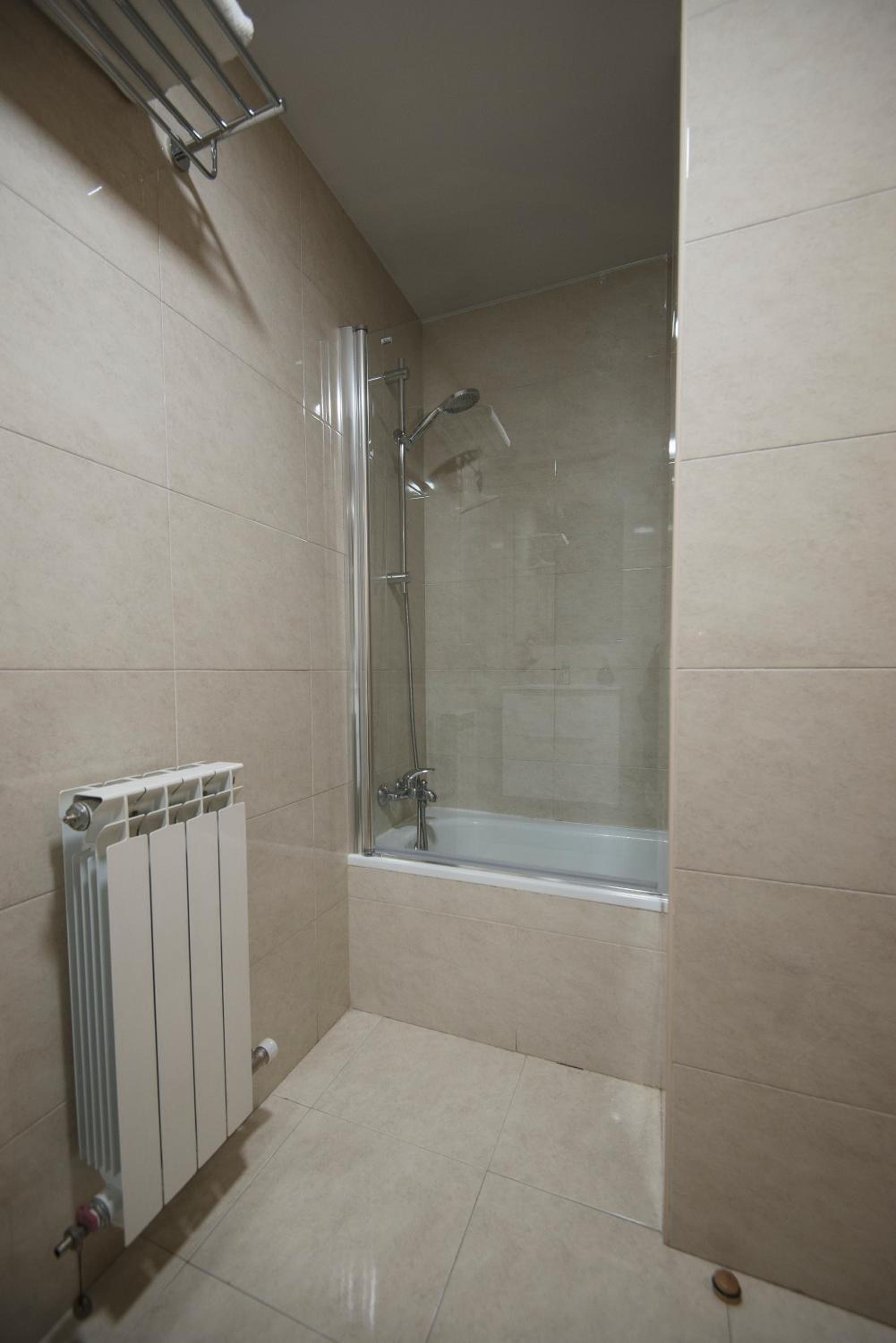 Two-Bedroom Apartment - Photo 28