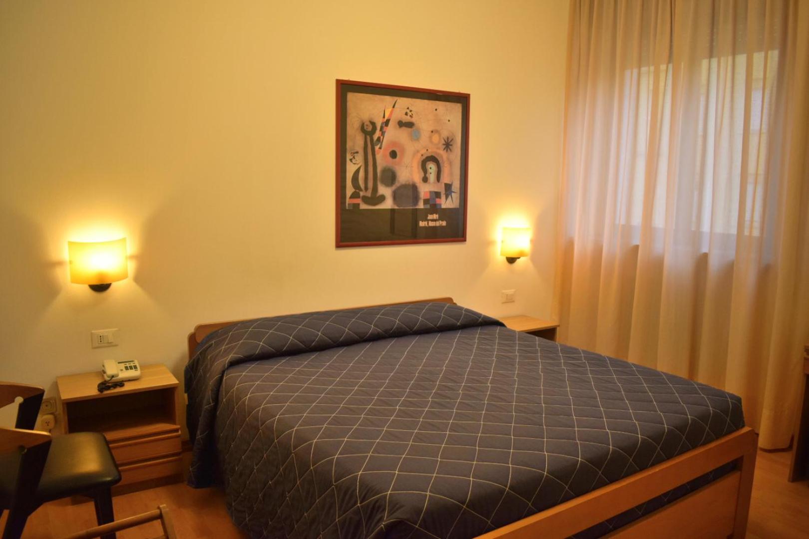 Double Room - Photo 1