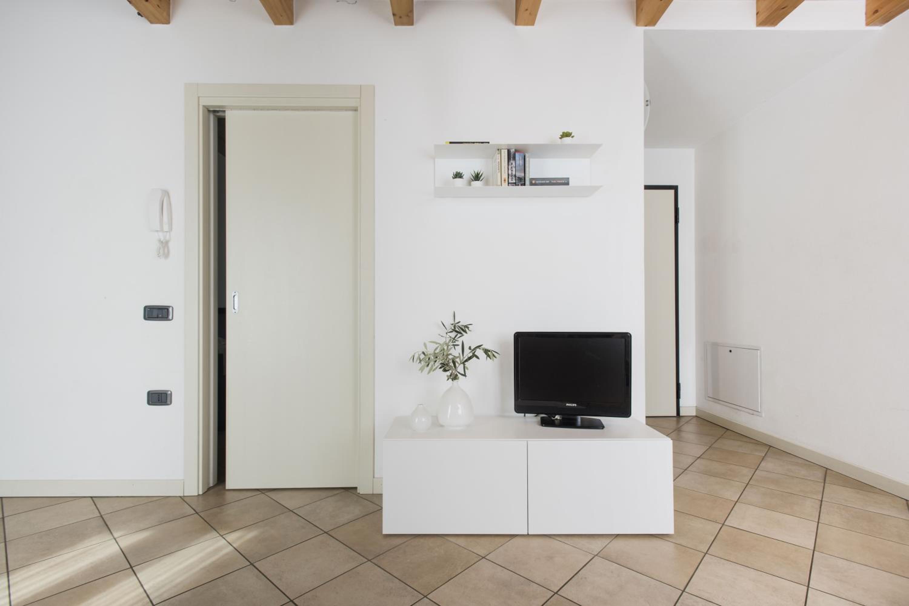 One-Bedroom Apartment (4 Adults)
