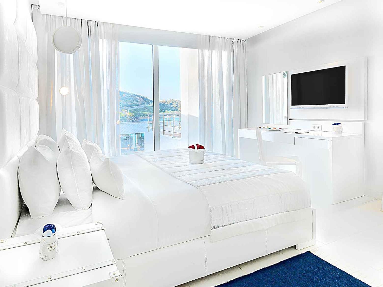 Deluxe Junior Suite