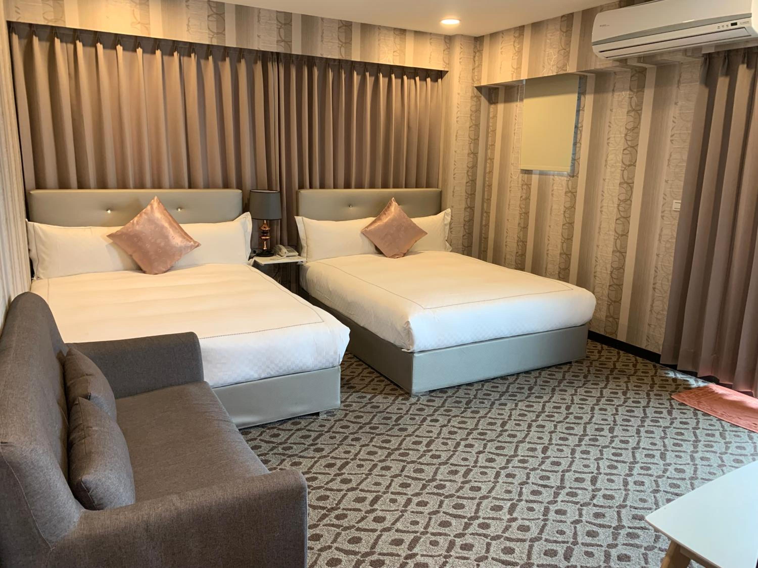 Quadruple Room with Balcony