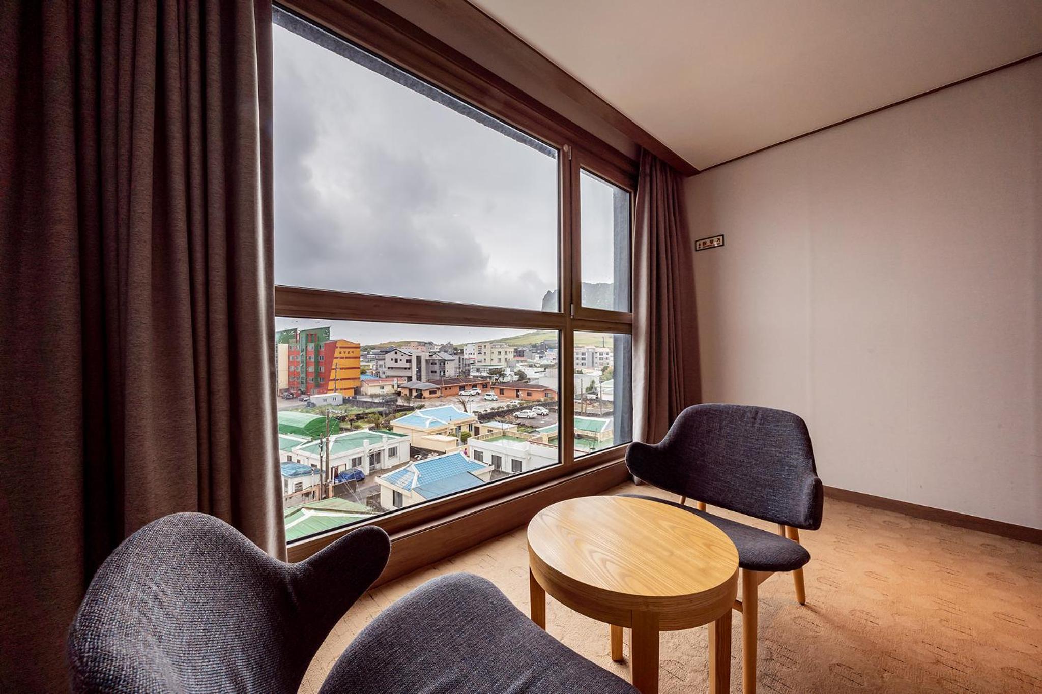 Double Room - Photo 5