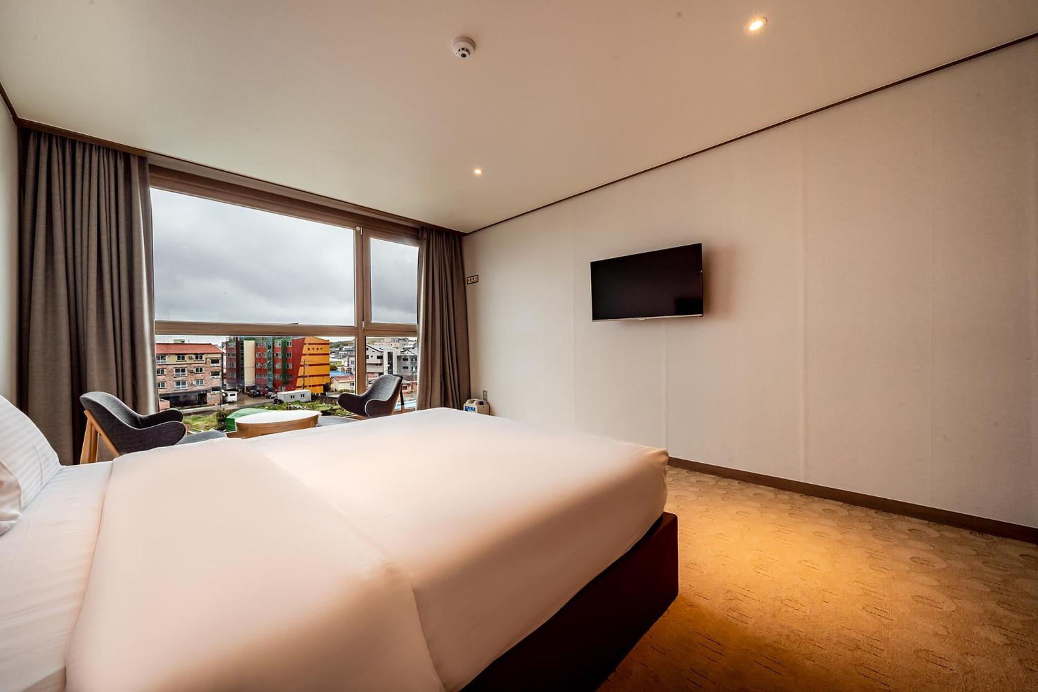 Double Room - Photo 2