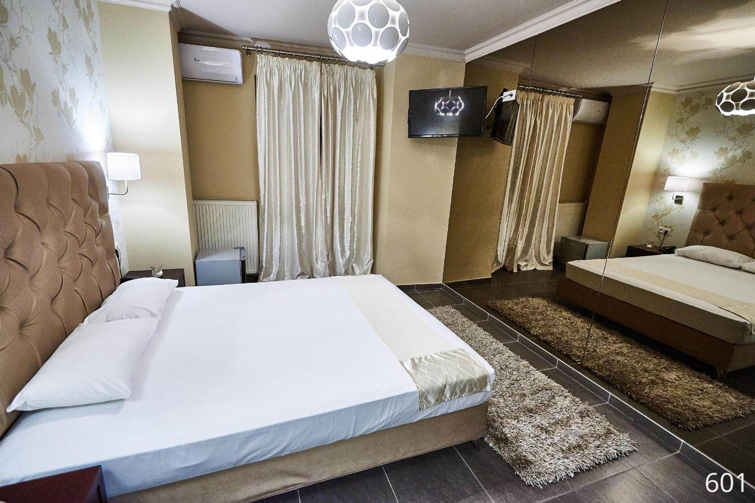 Standard Double Room photo 2