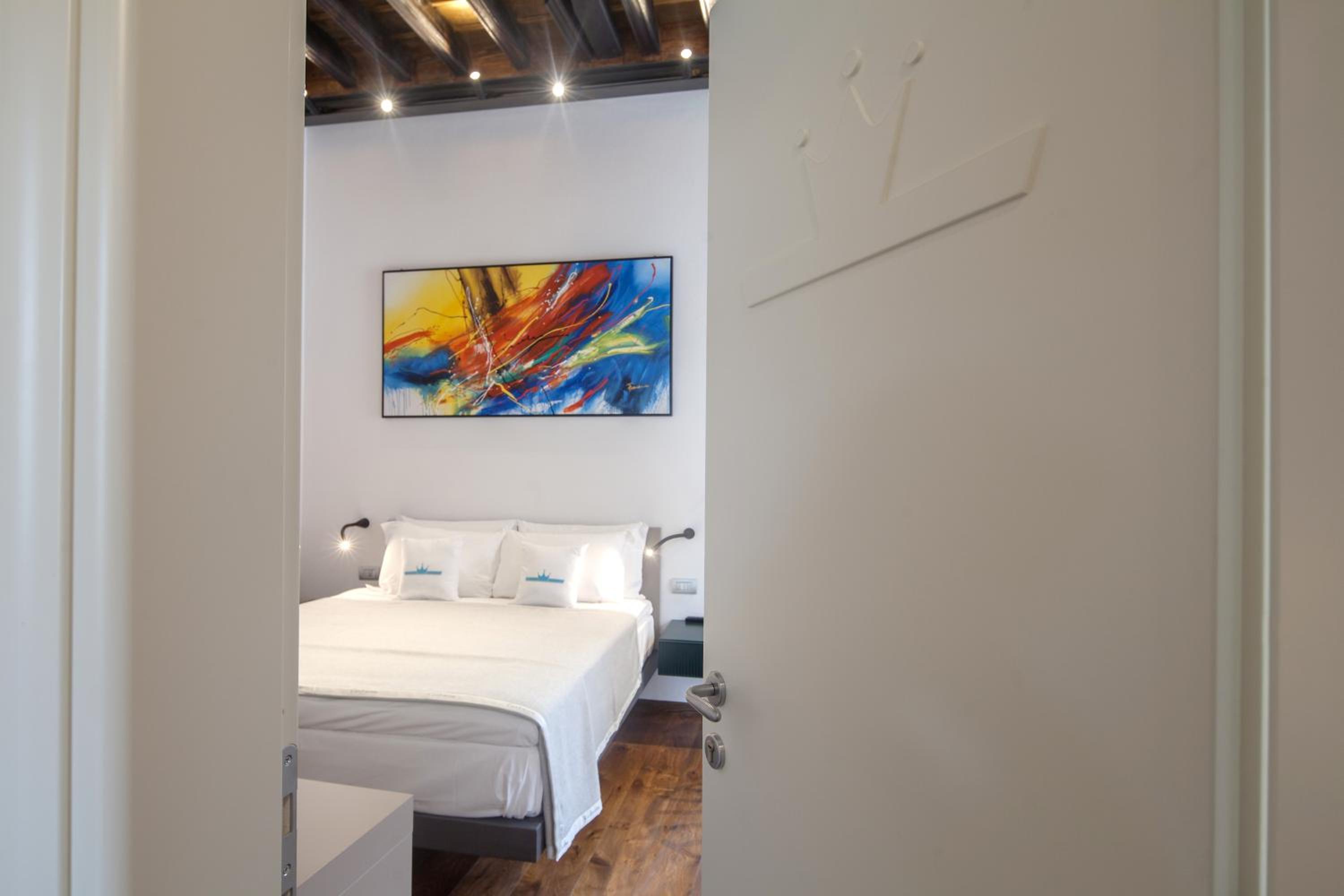 Superior King Room photo 3