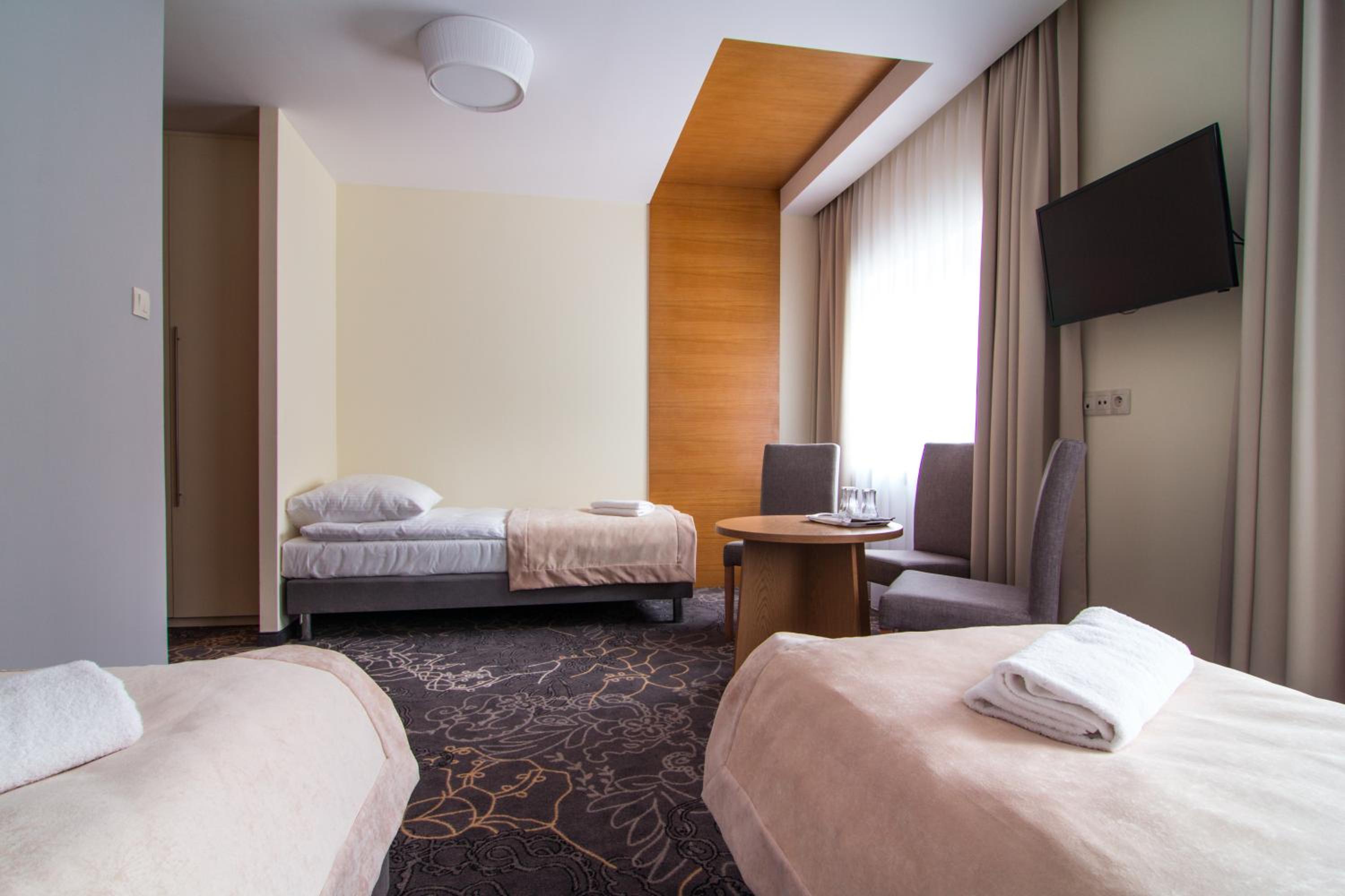 Triple Room - Photo 4