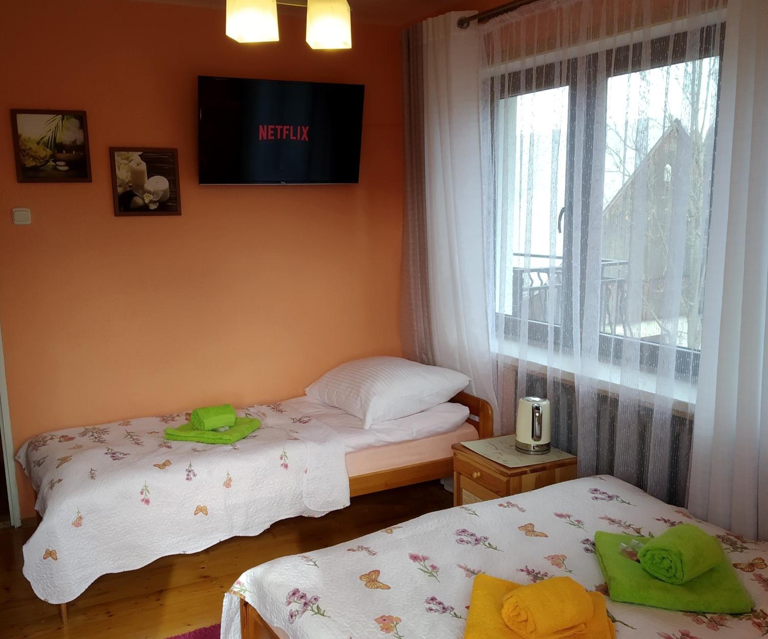 Triple Room with Private Bathroom photo 3