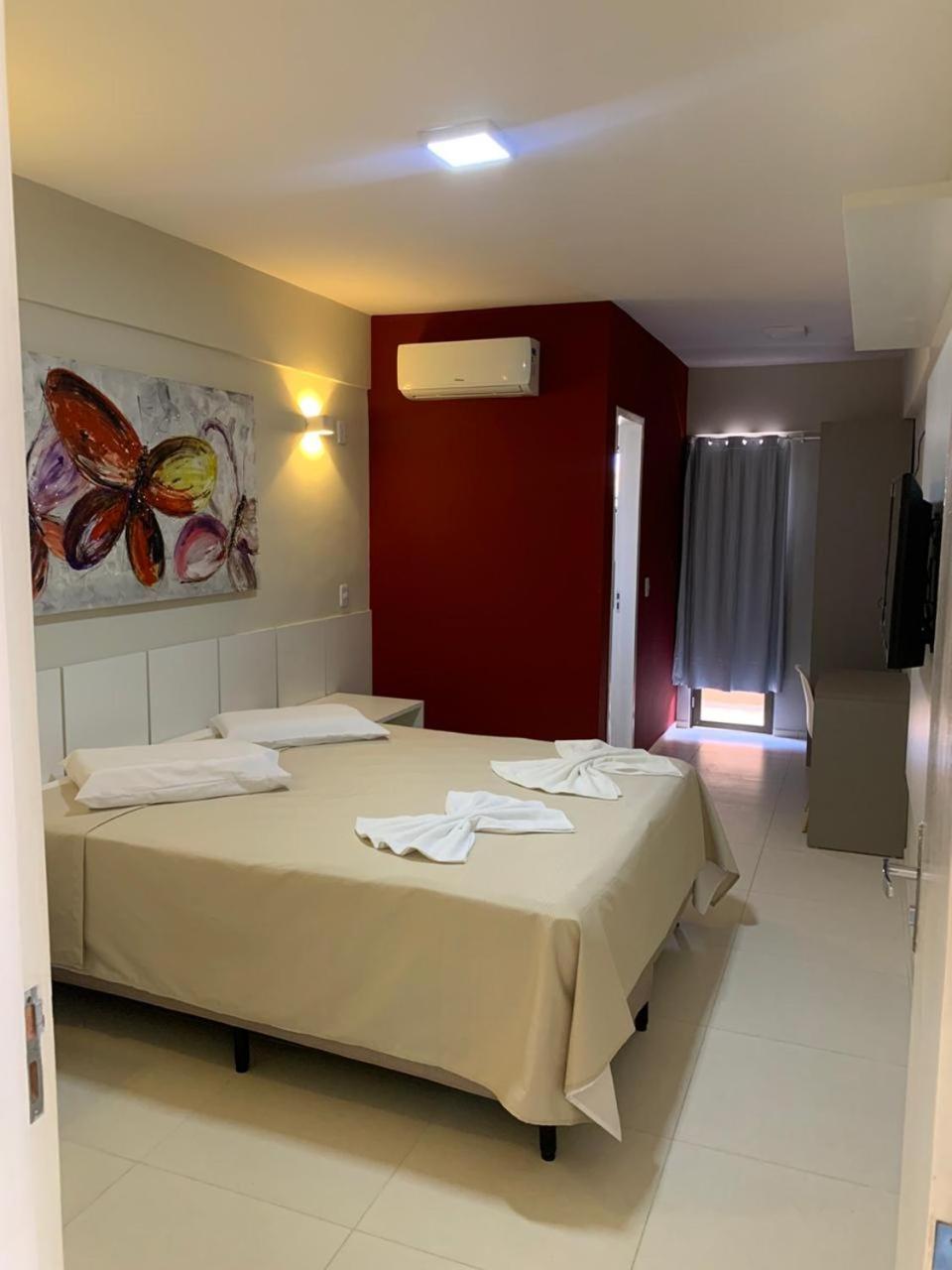 Deluxe Suite photo 2