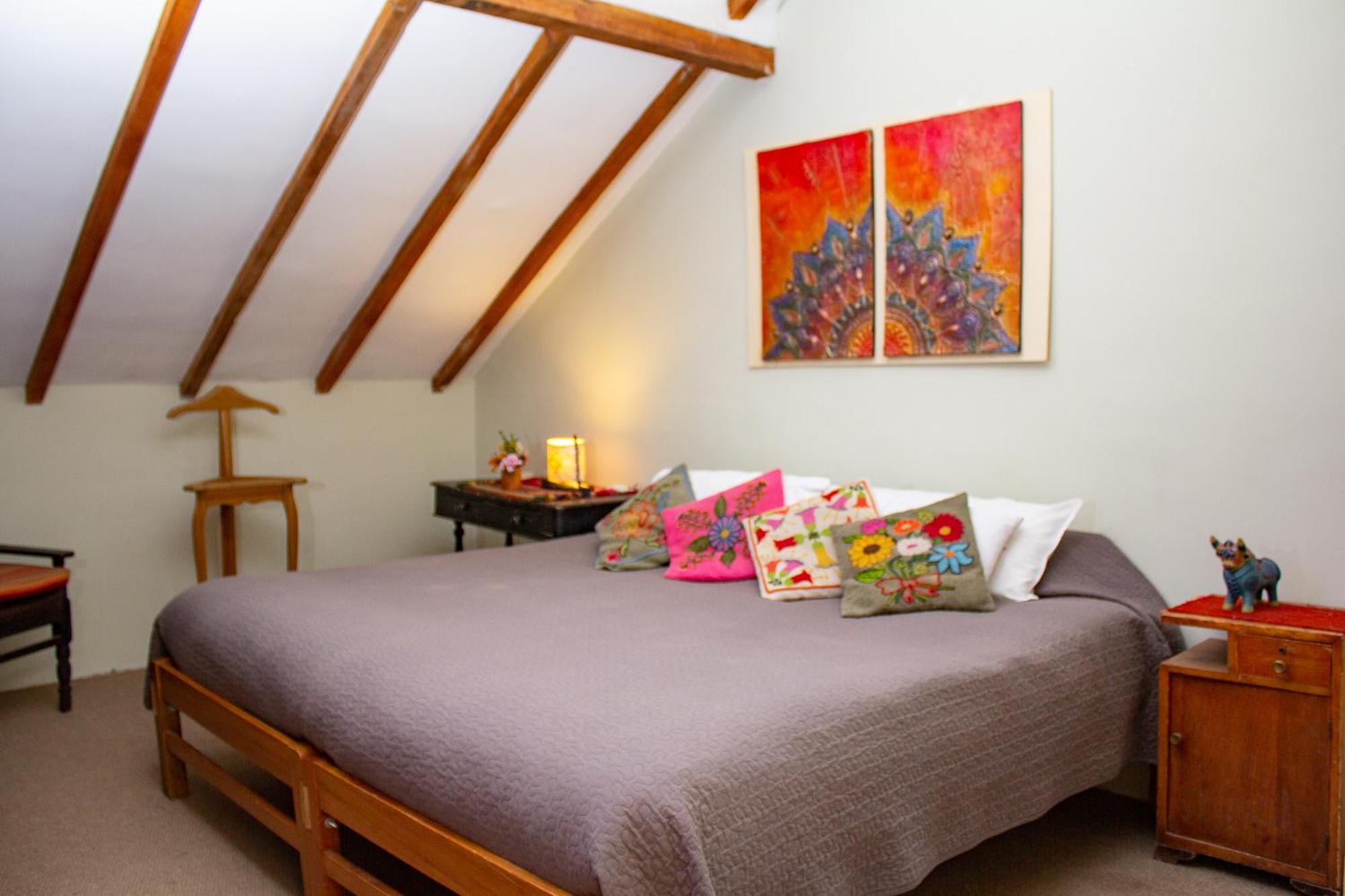 Standard Queen Room photo 3