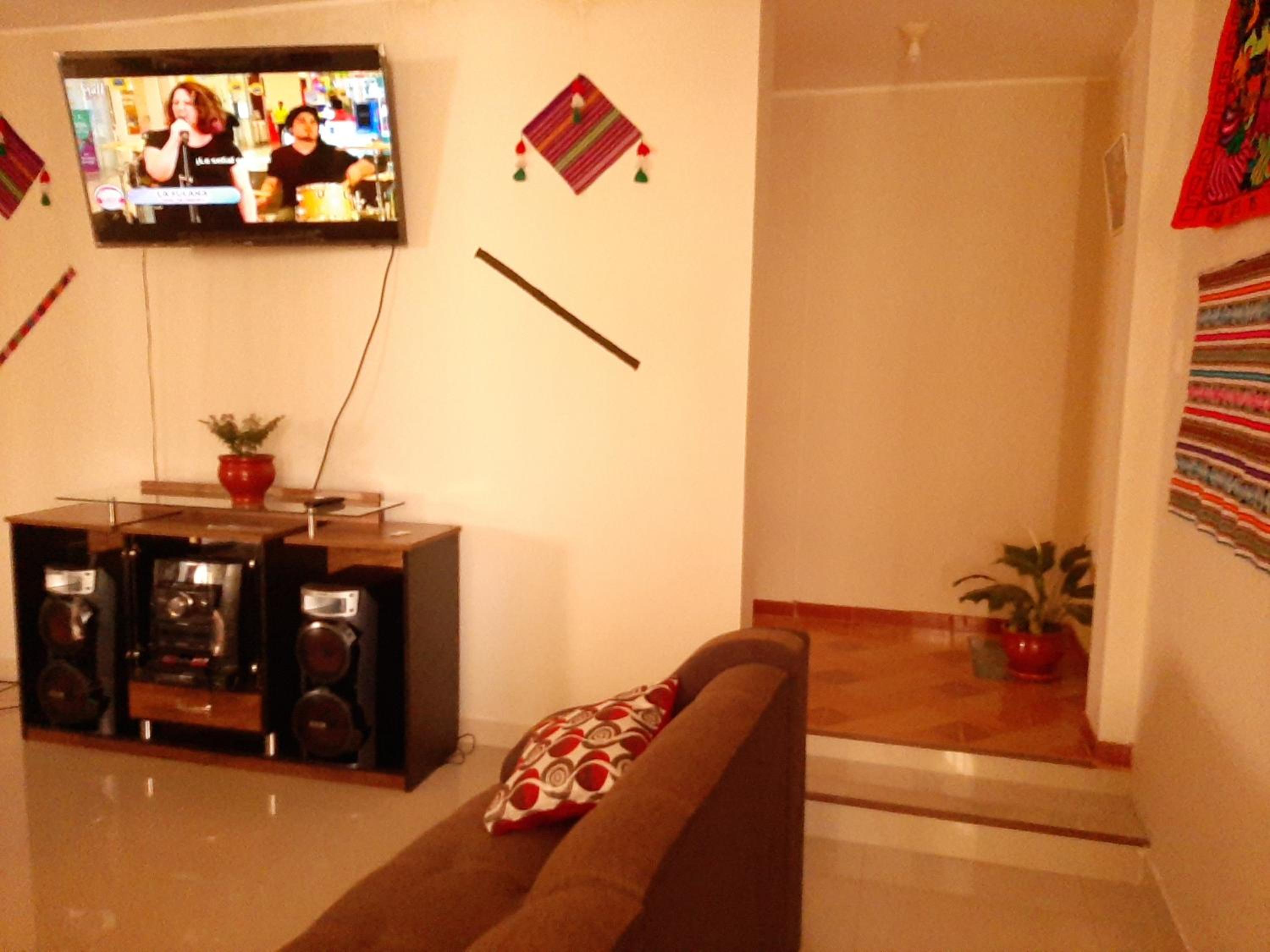 Basic Triple Room with Shared Bathroom photo 1