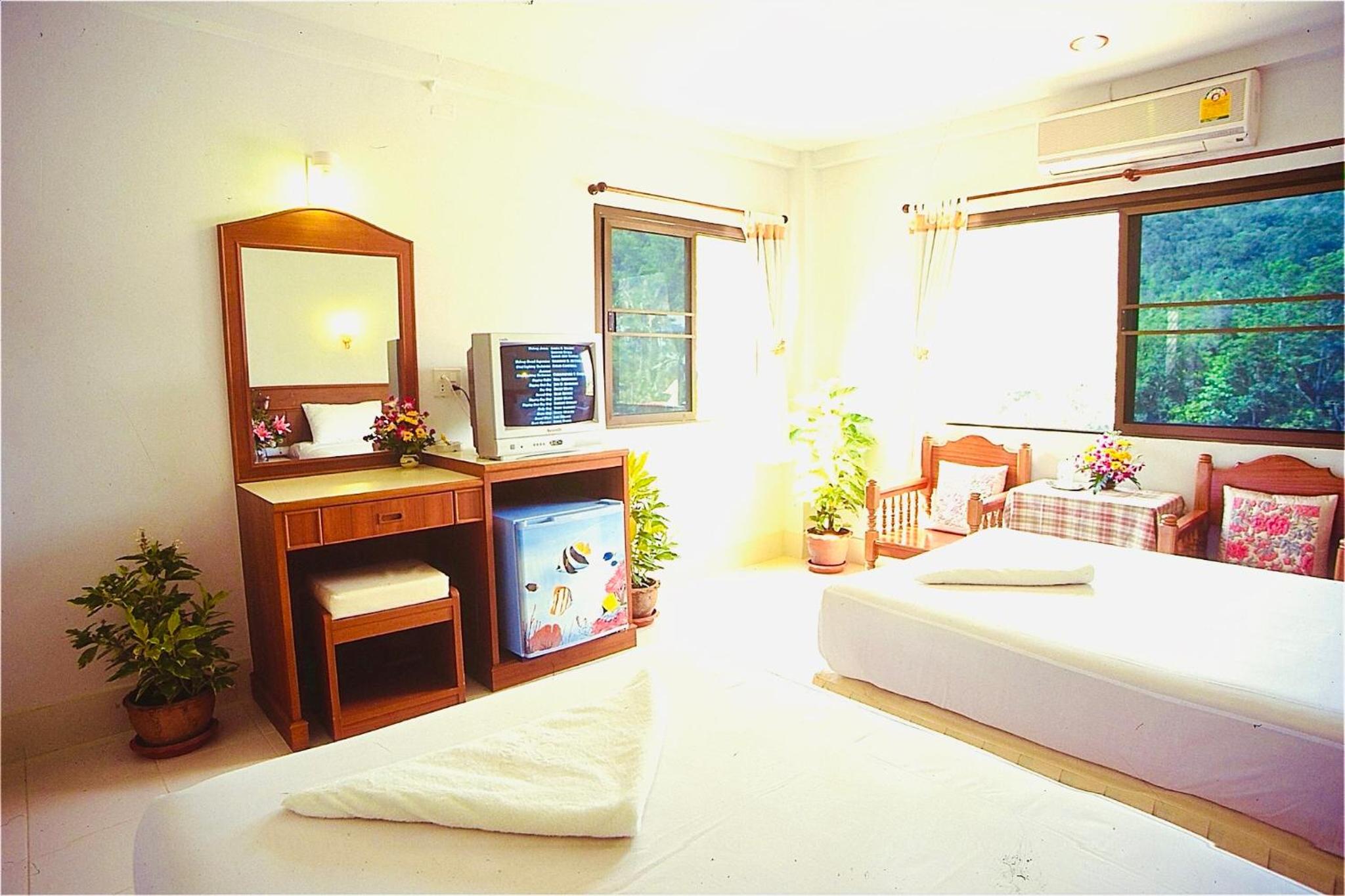 Standard Twin Room photo 2