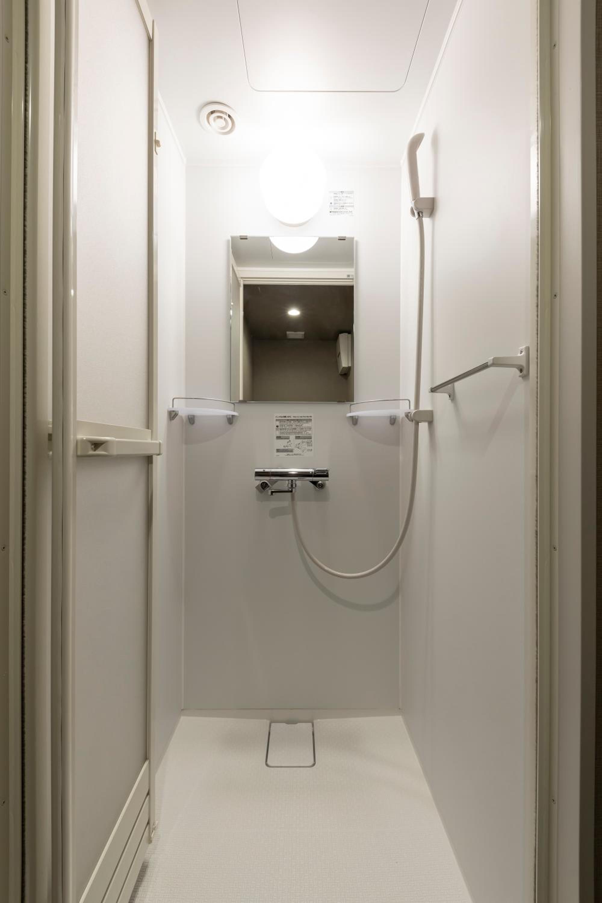 Hollywood Twin Room - Non-Smoking - Photo 7