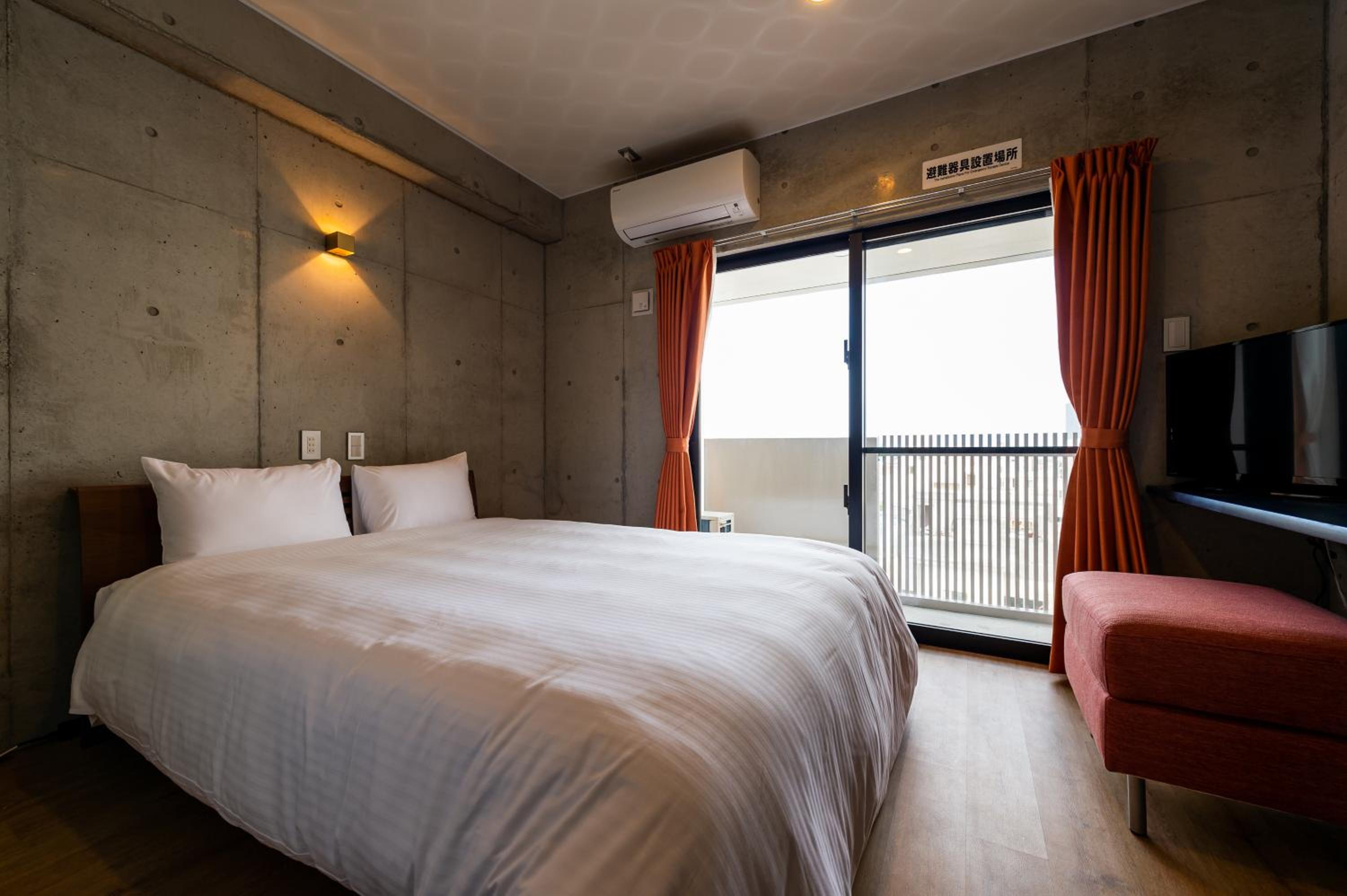 Standard Double Room - Photo 4