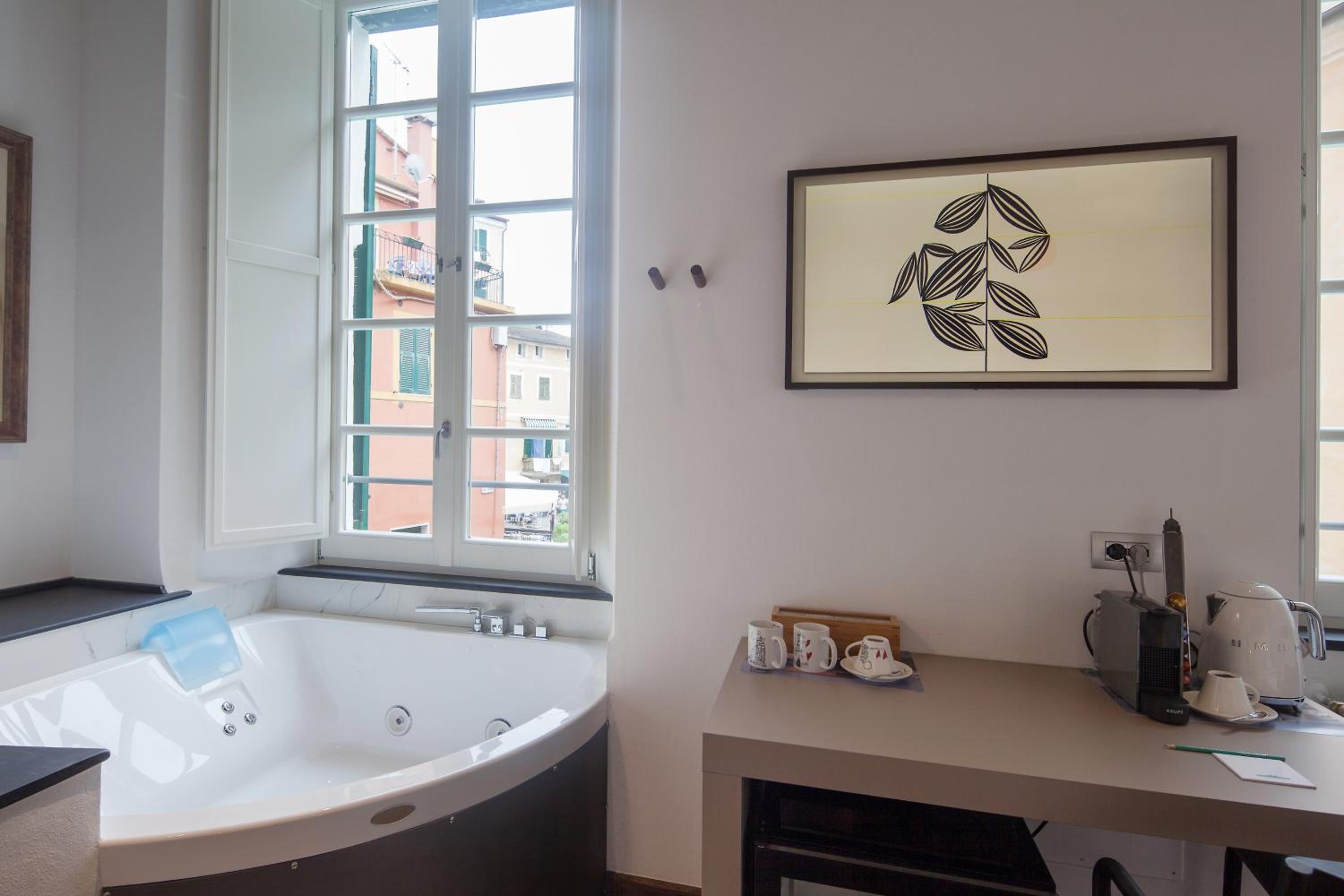 King Room with Spa Bath photo 3