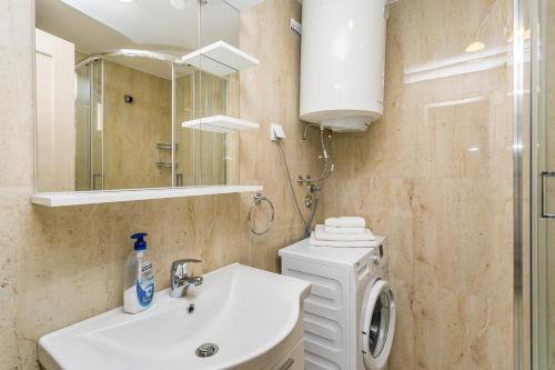 Apartment - Split Level photo 1