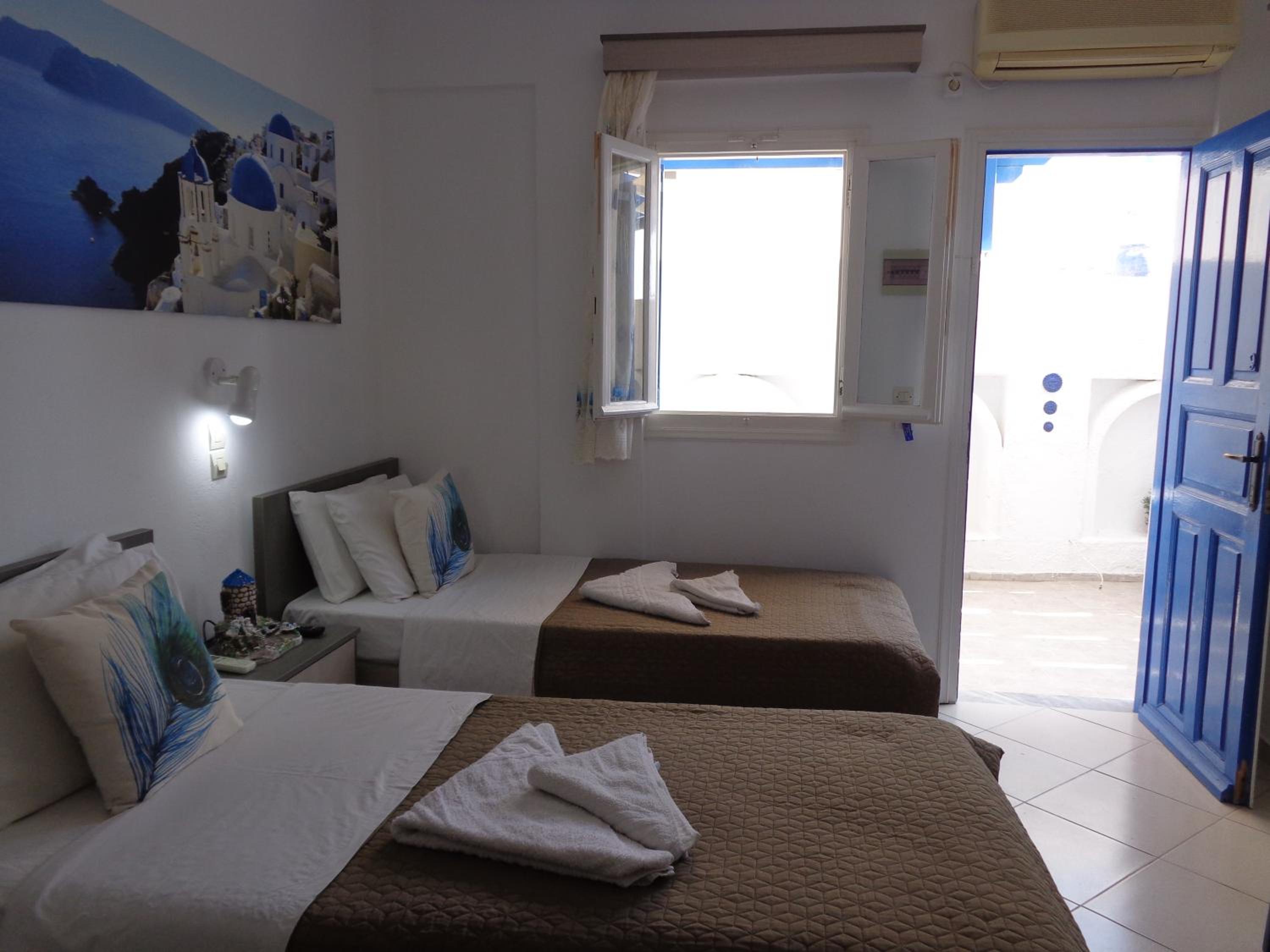 Studio (2 Adults) - Photo 1