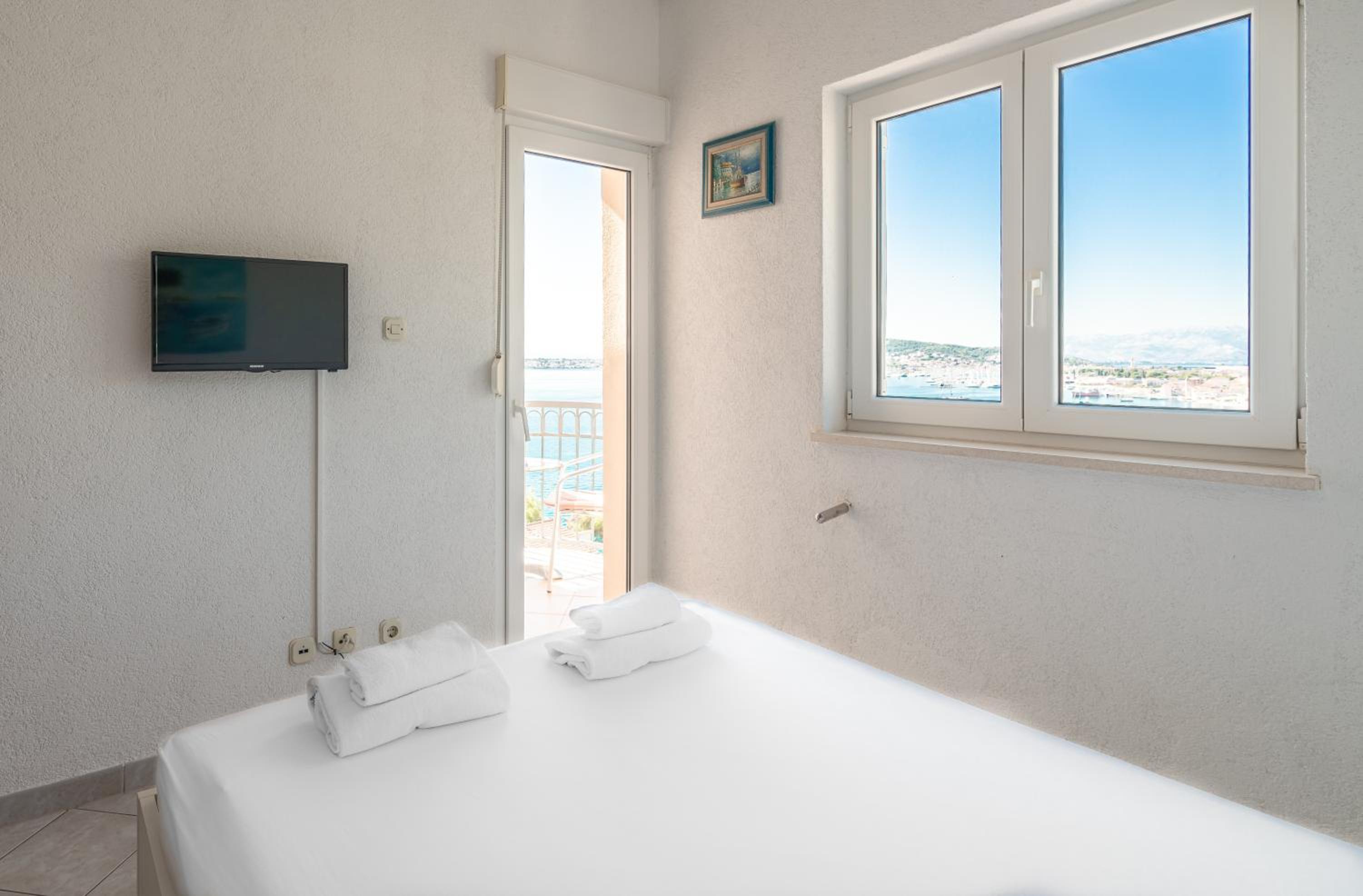 Habitación Doble Pequeña