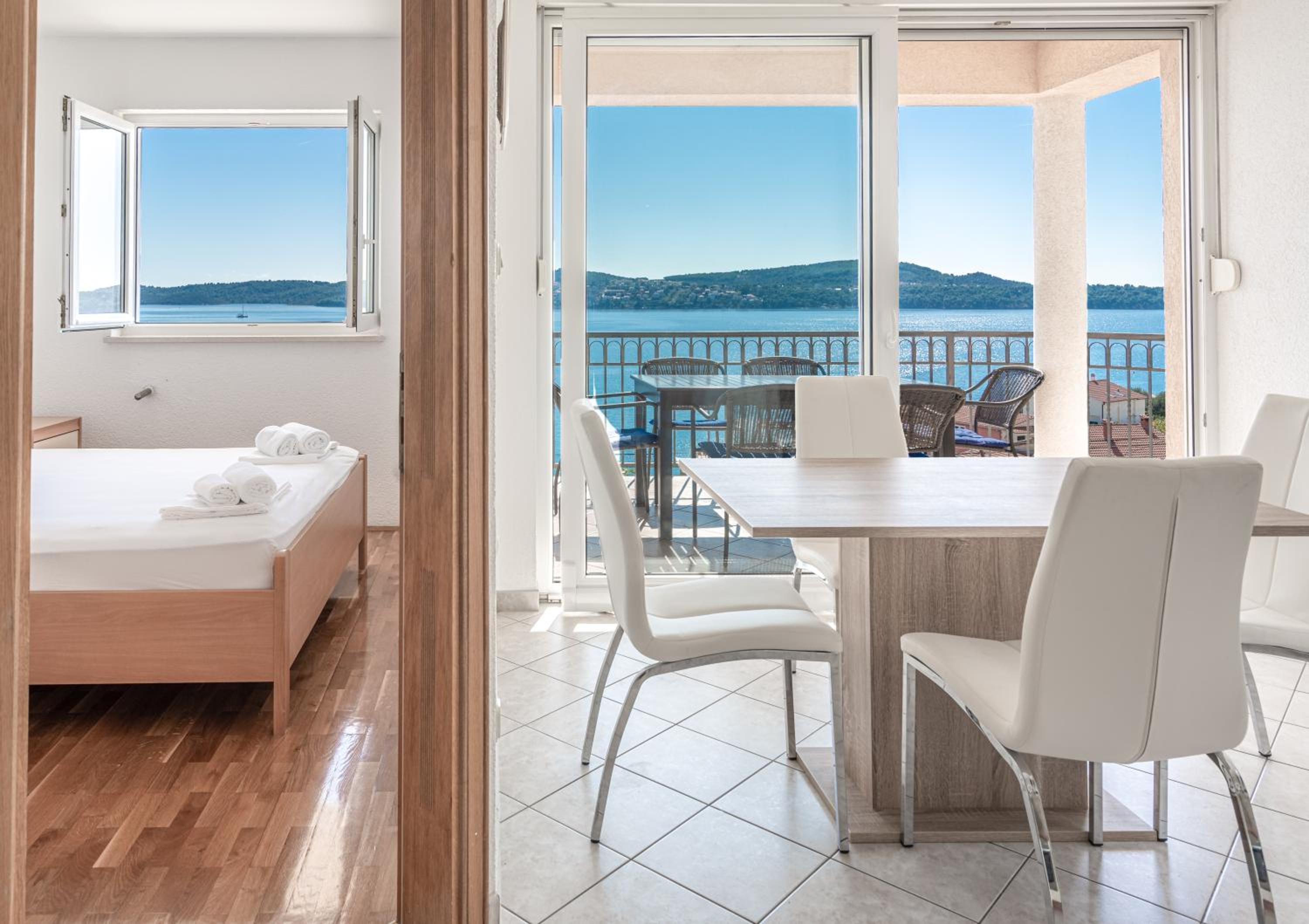 Apartamento con vista al mar