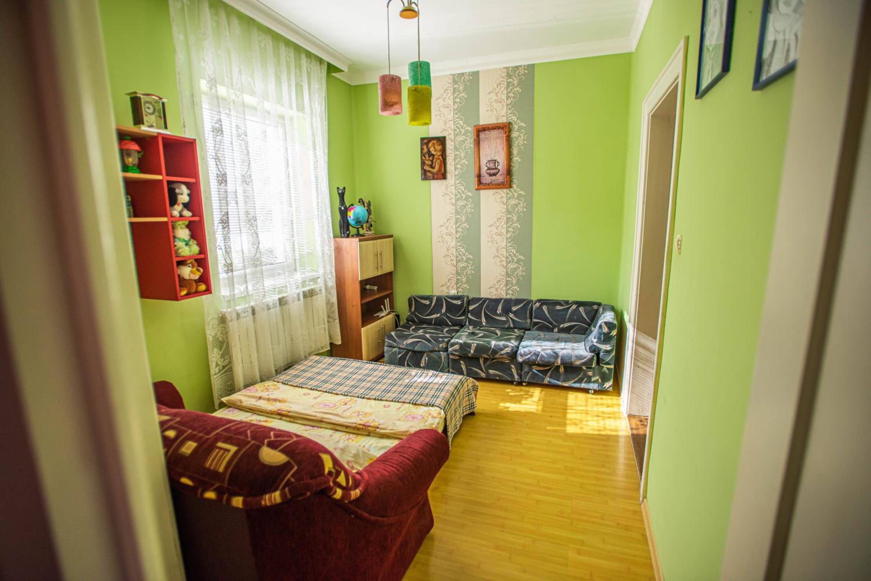 Three-Bedroom House photo 2