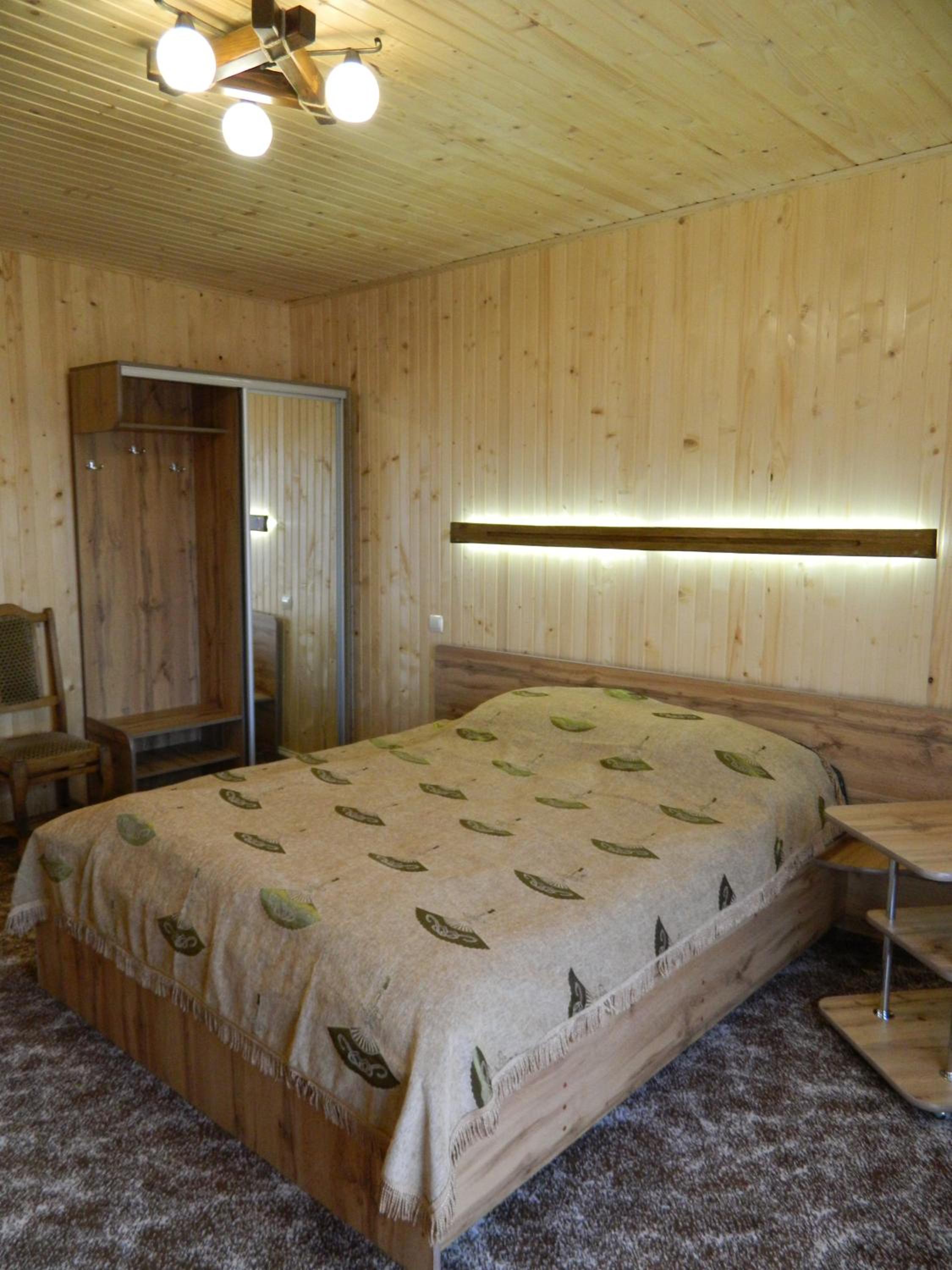 Deluxe Double Room with Balcony photo 3