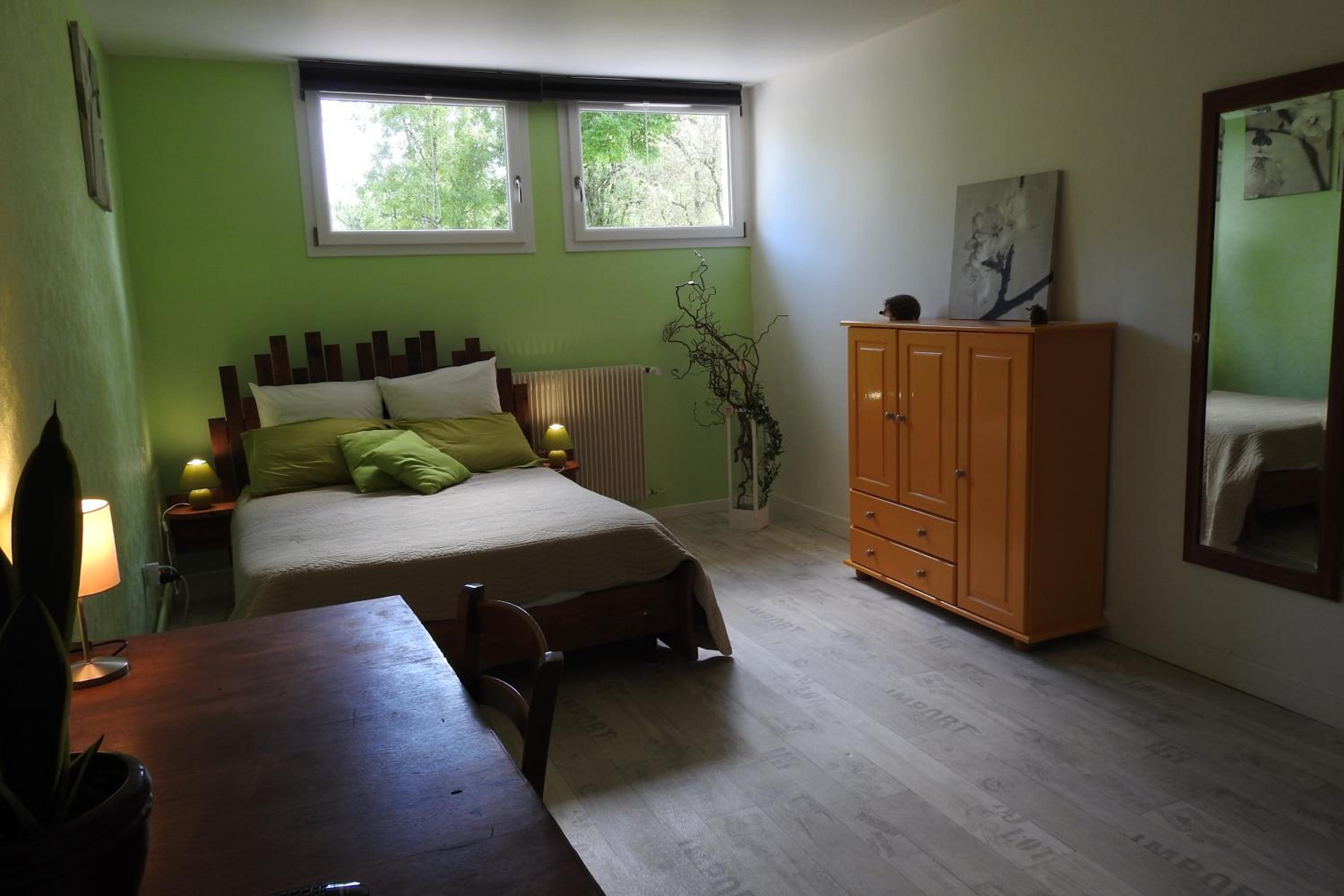 Apartment - Photo 18