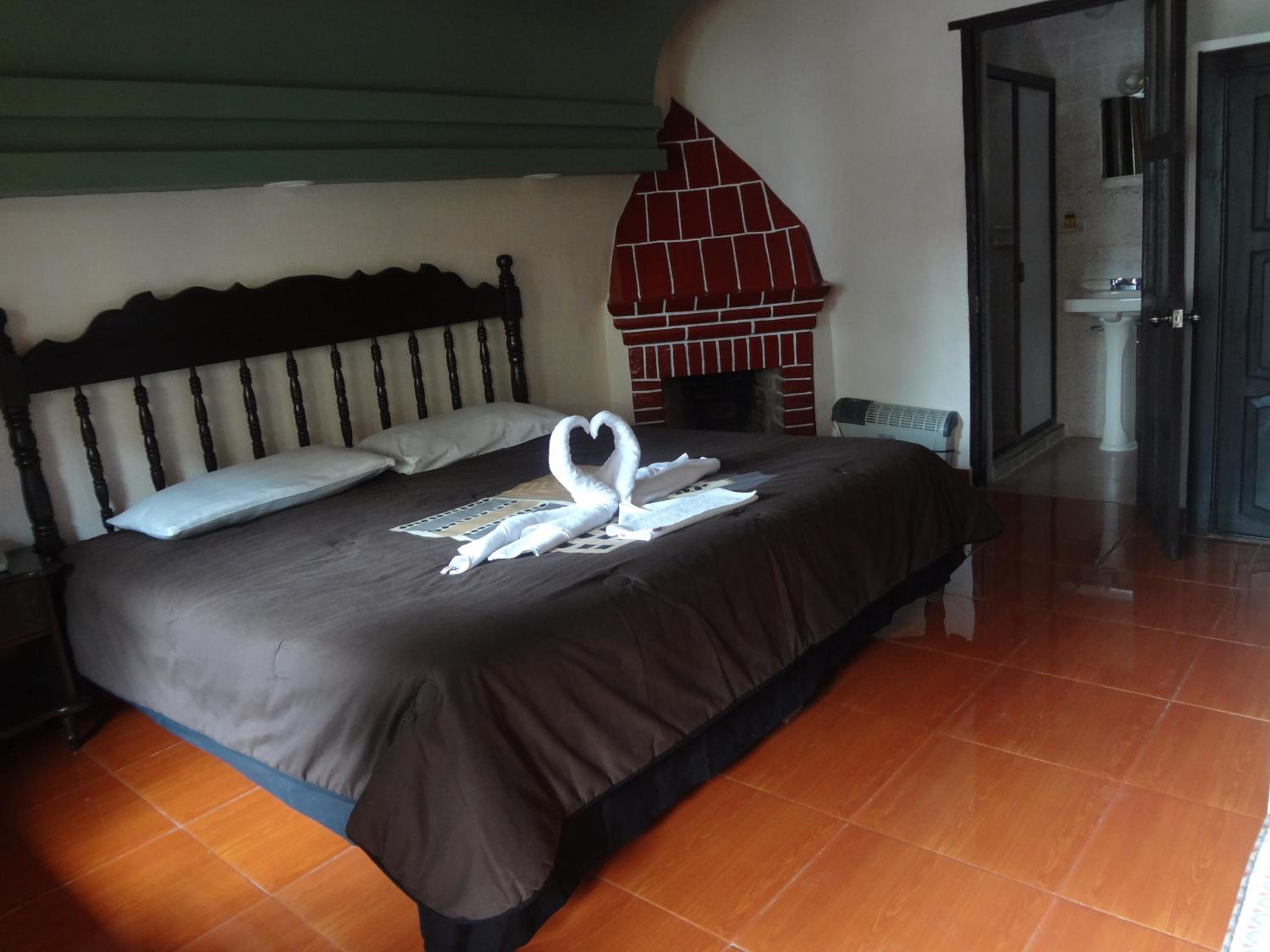 Double Room with One Double Bed photo 3