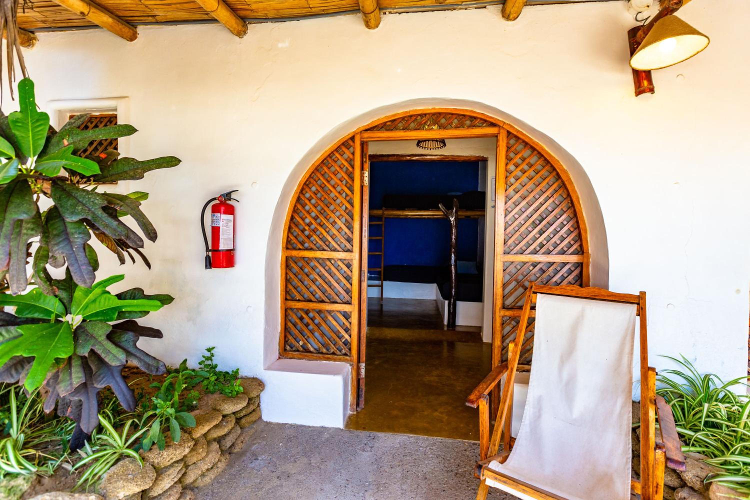 Standard Triple Room with Sea View
