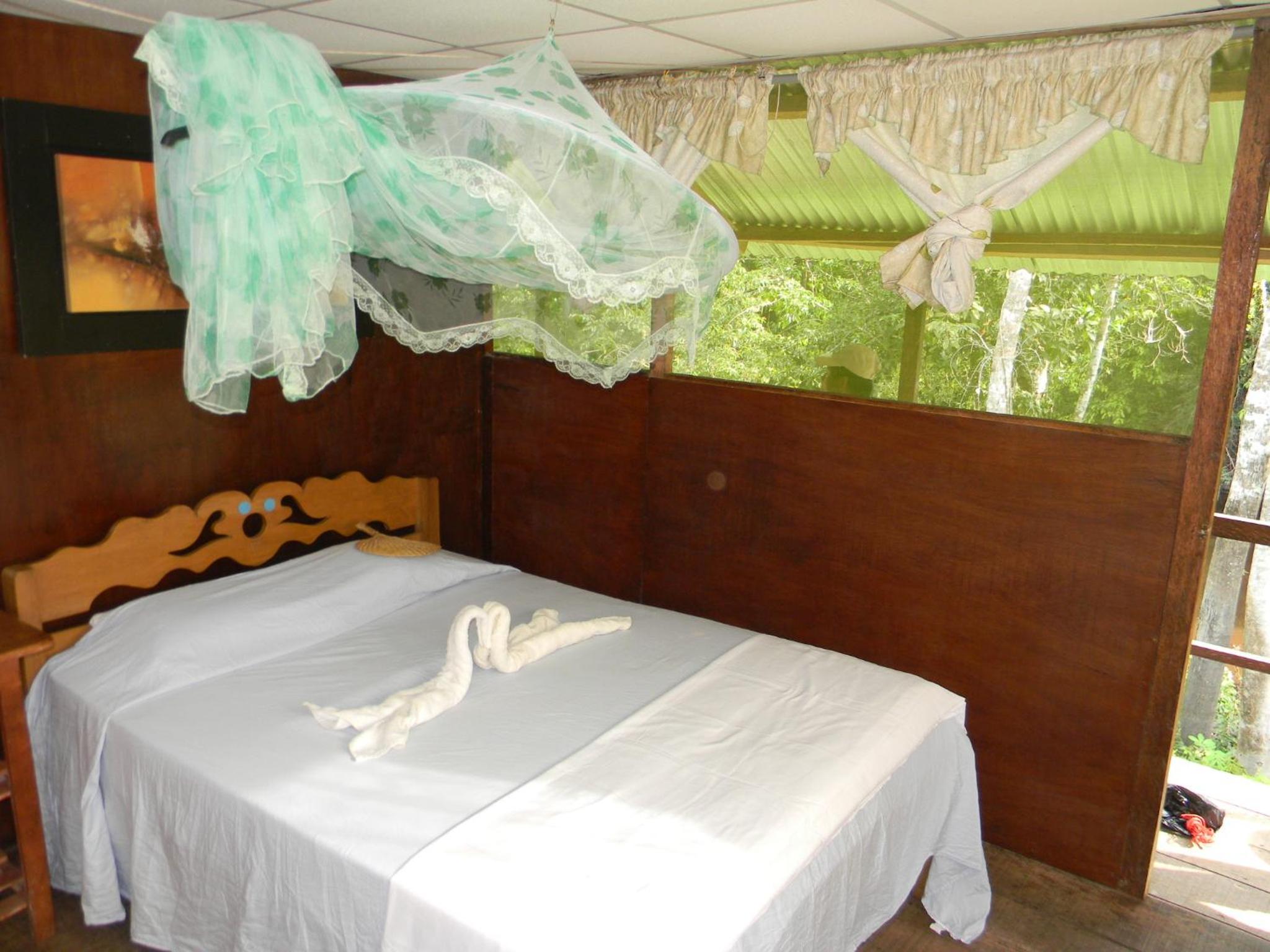 Single Room with Private Bathroom photo 2